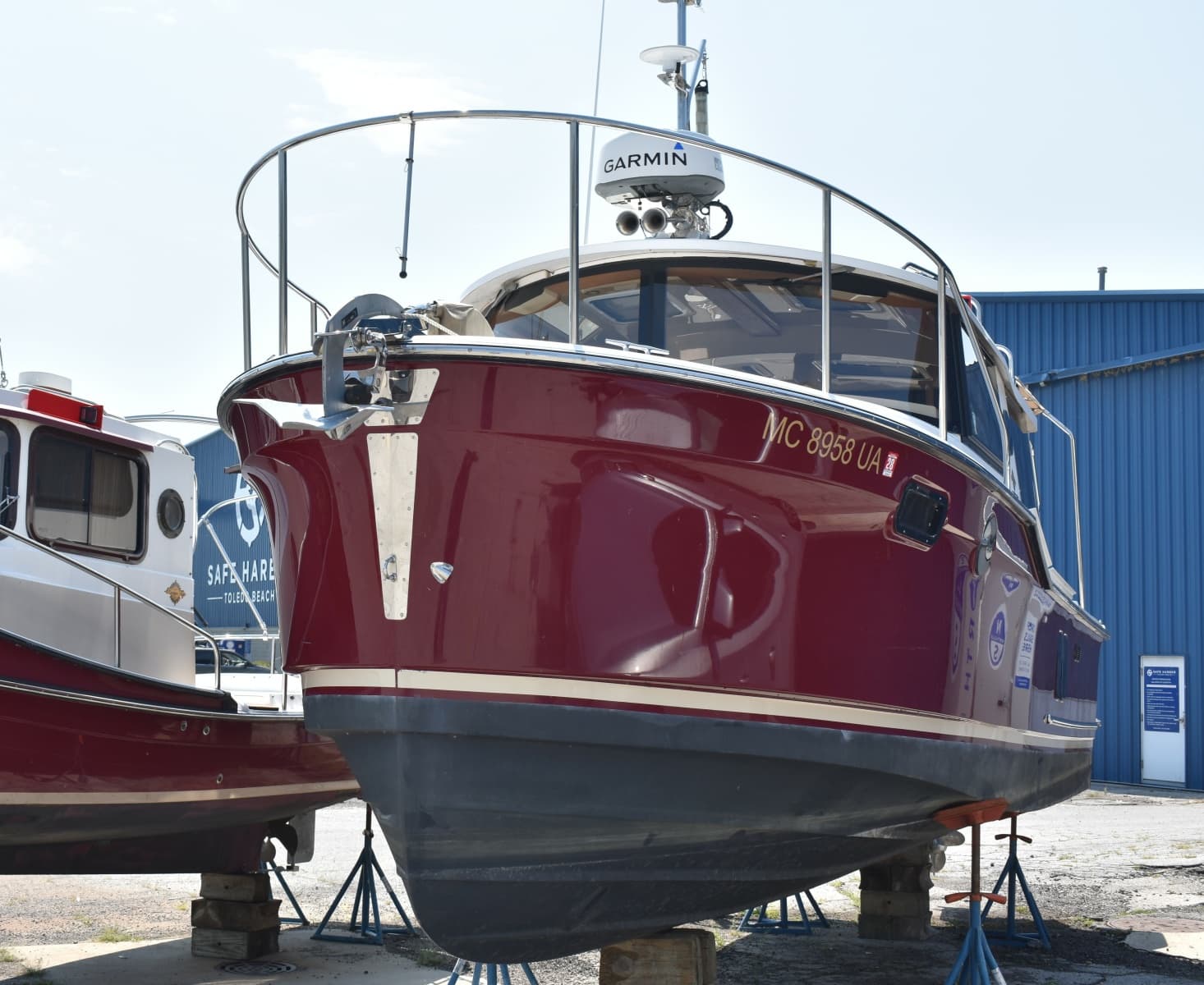 2019 Ranger Tugs R27LE - Photo 2