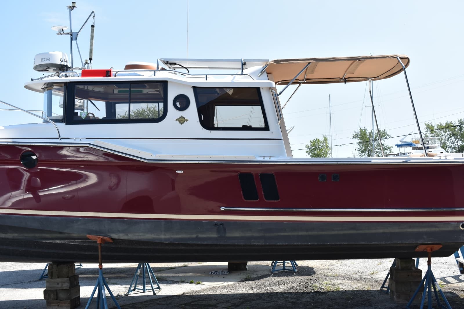 2019 Ranger Tugs R27LE - Photo 6