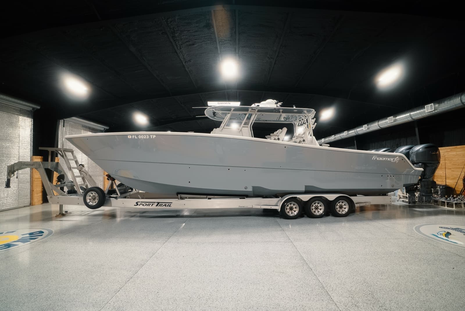 2023 Freeman 42LR - Photo 1
