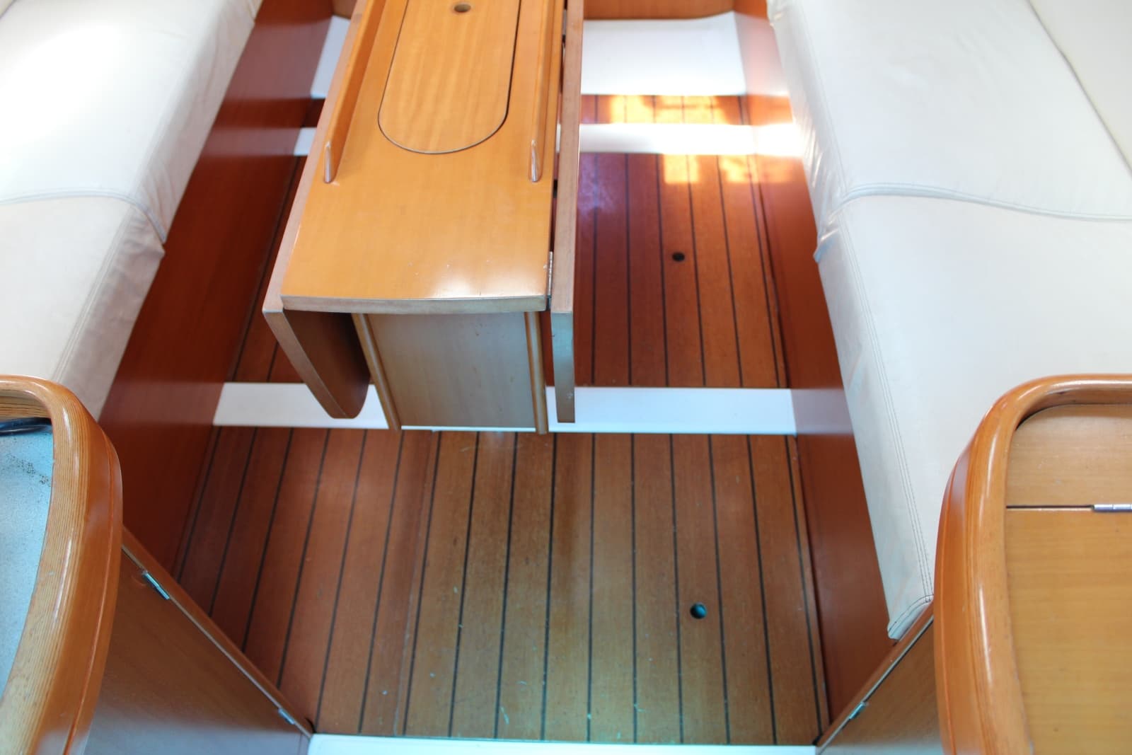 2000 Beneteau First 33.7 - Photo 23