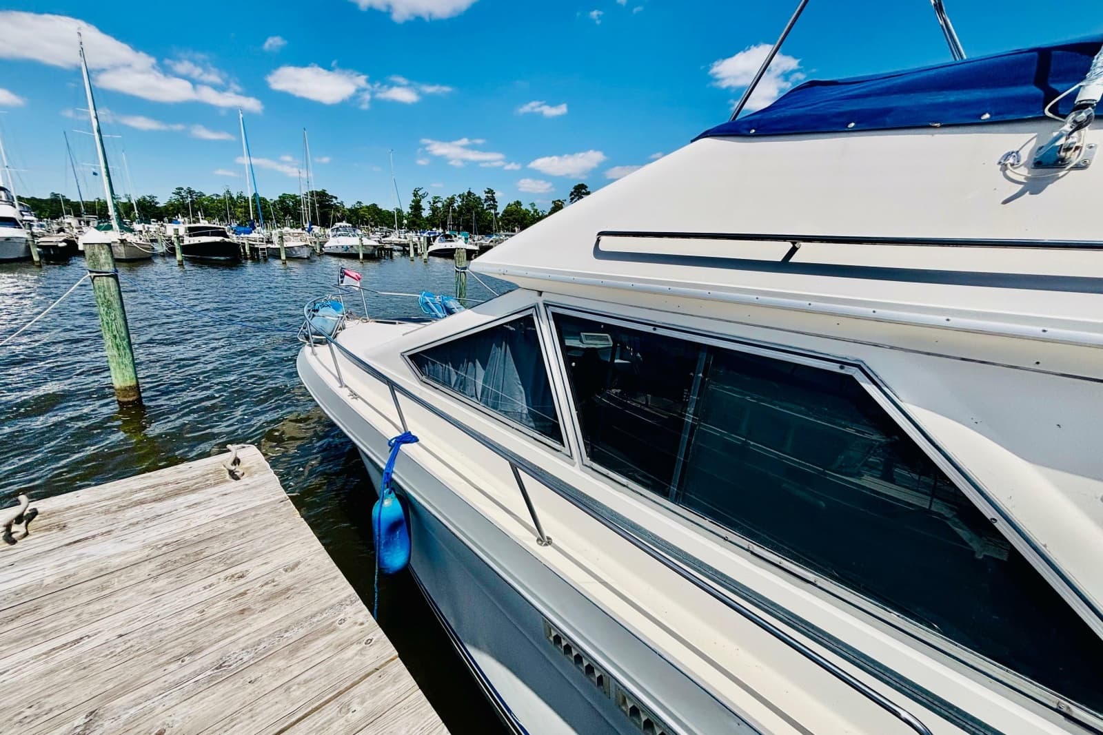 1988 Sea Ray 305 Sedan Bridge - Photo 3