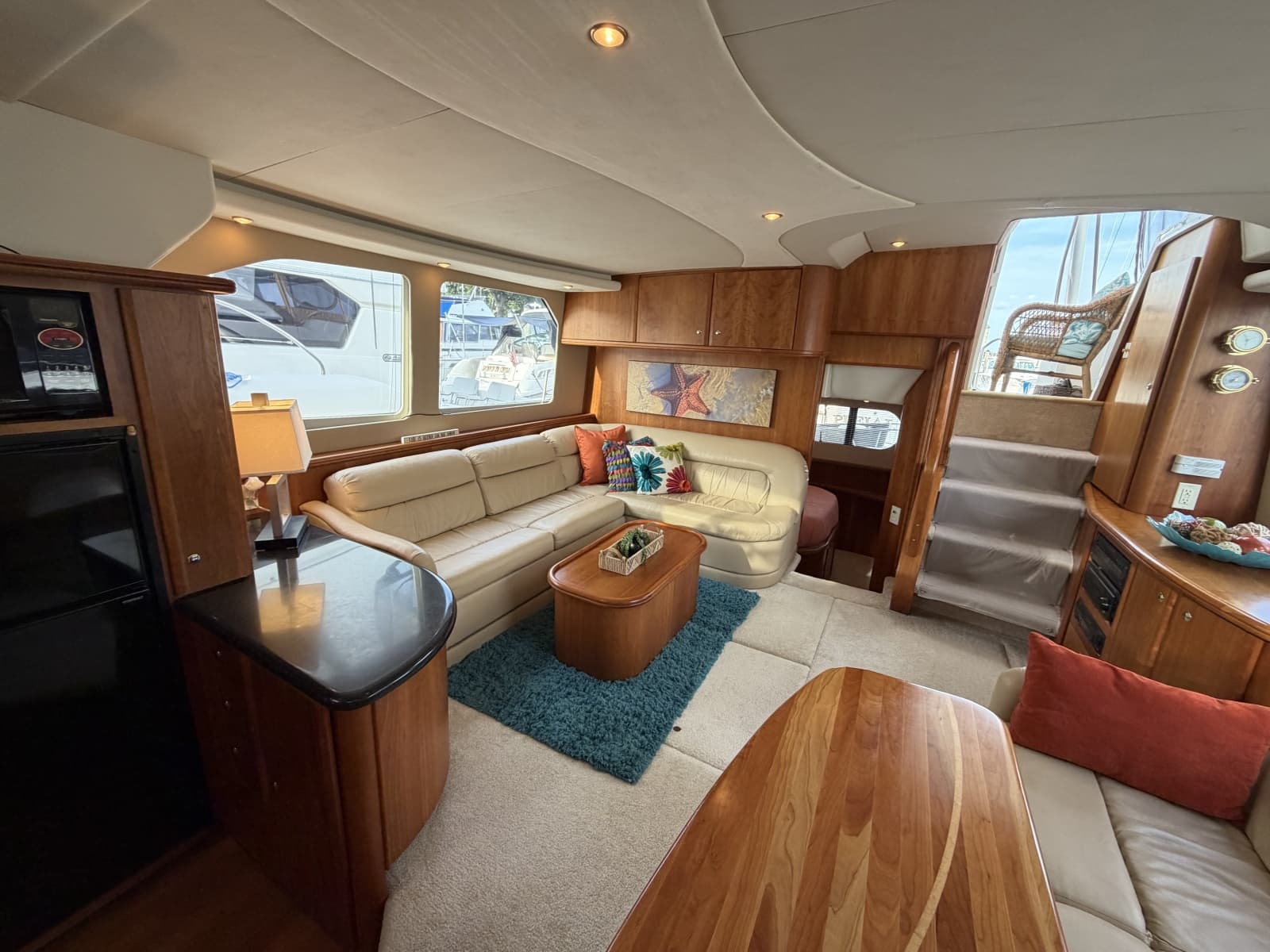 2002 Silverton 43 Motor Yacht - Photo 10