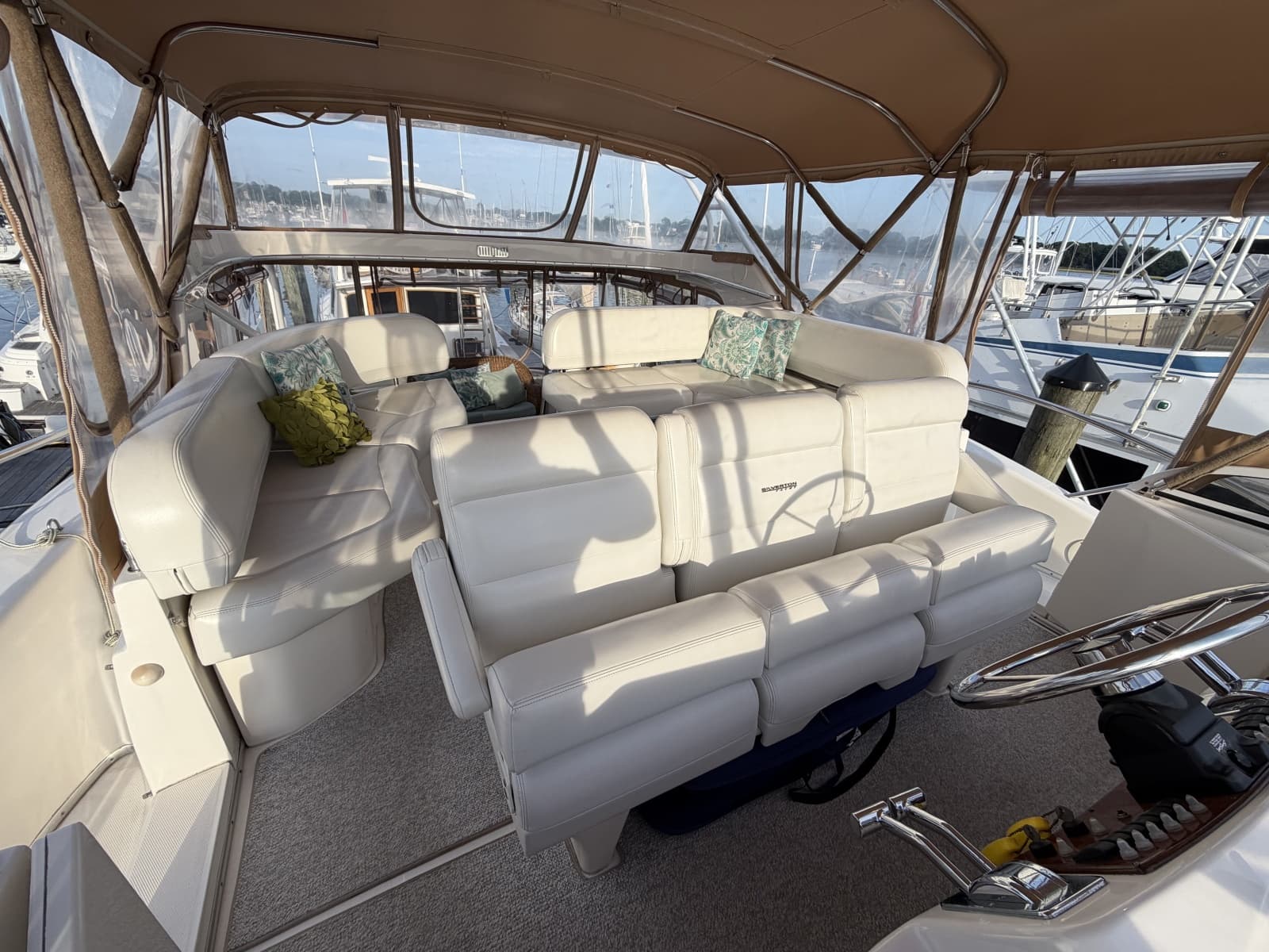 2002 Silverton 43 Motor Yacht - Photo 38