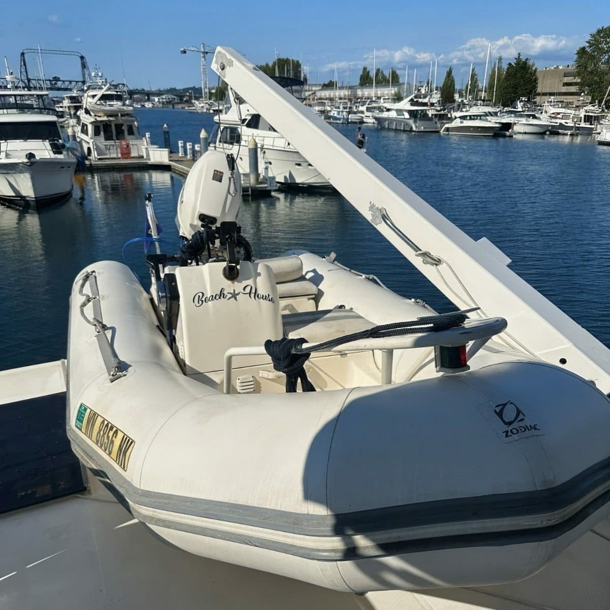 2001 Bayliner 4788 Pilothouse - Photo 13
