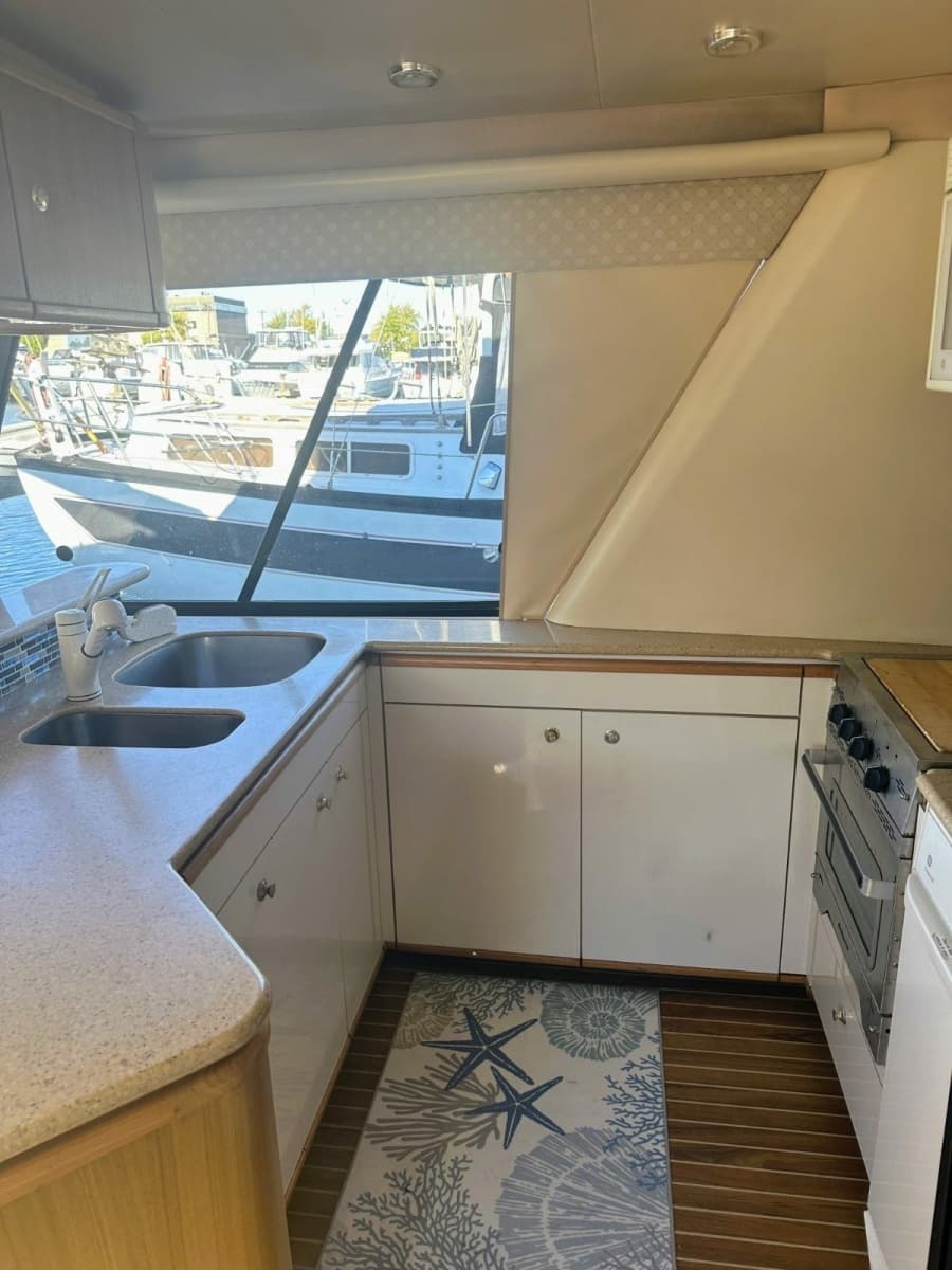 2001 Bayliner 4788 Pilothouse - Photo 5