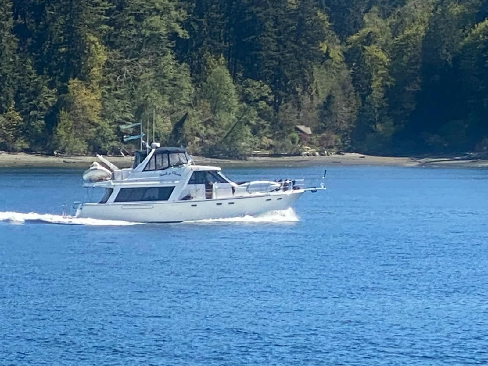 2001 Bayliner 4788 Pilothouse - Photo 24