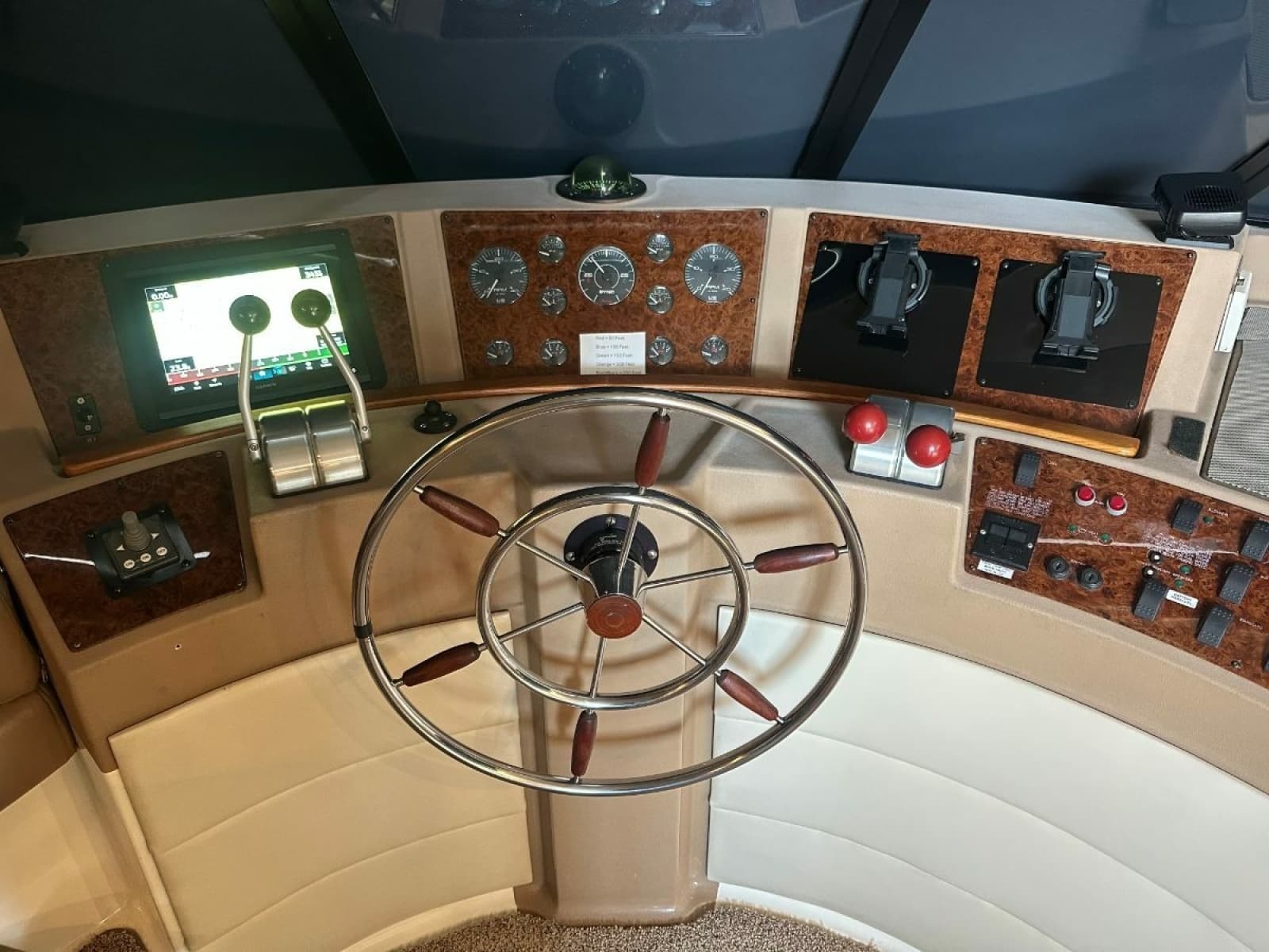 2001 Bayliner 4788 Pilothouse - Photo 18