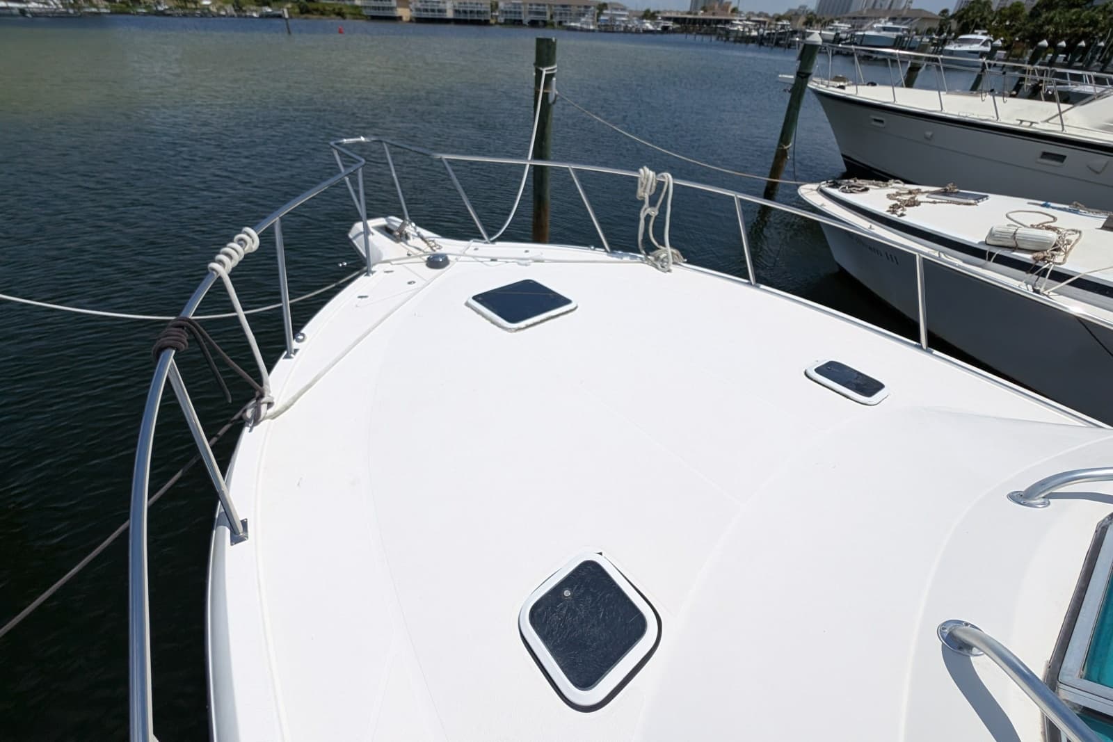 2005 Rampage 38 Express - Photo 29