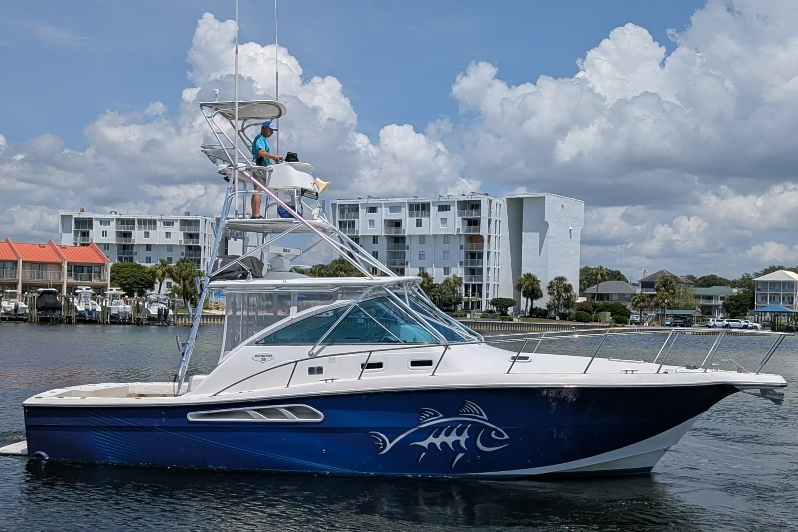 2005 Rampage 38 Express - Photo 28