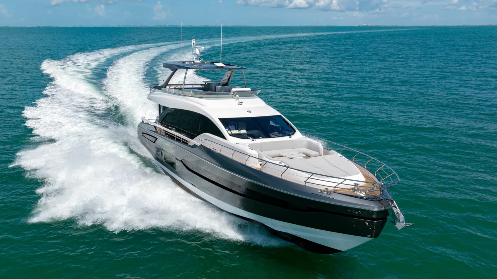 2025 Azimut FLY 78 - Photo 1