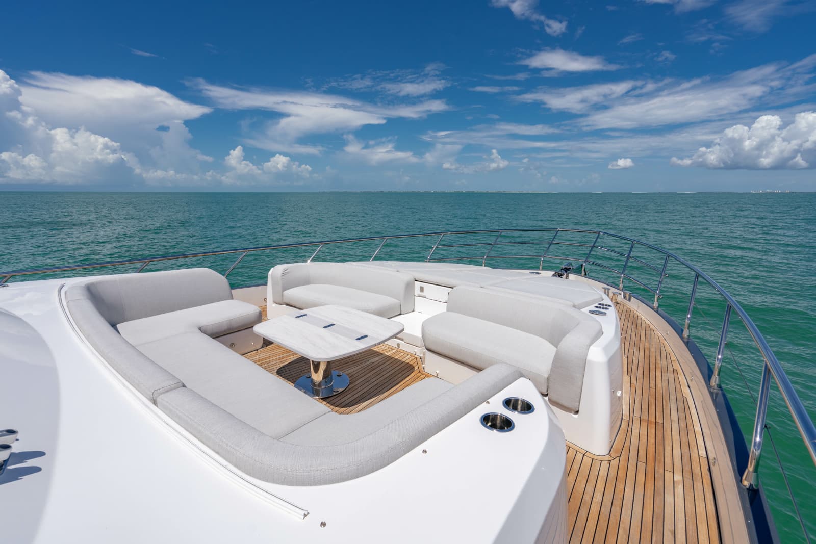 2025 Azimut FLY 78 - Photo 28