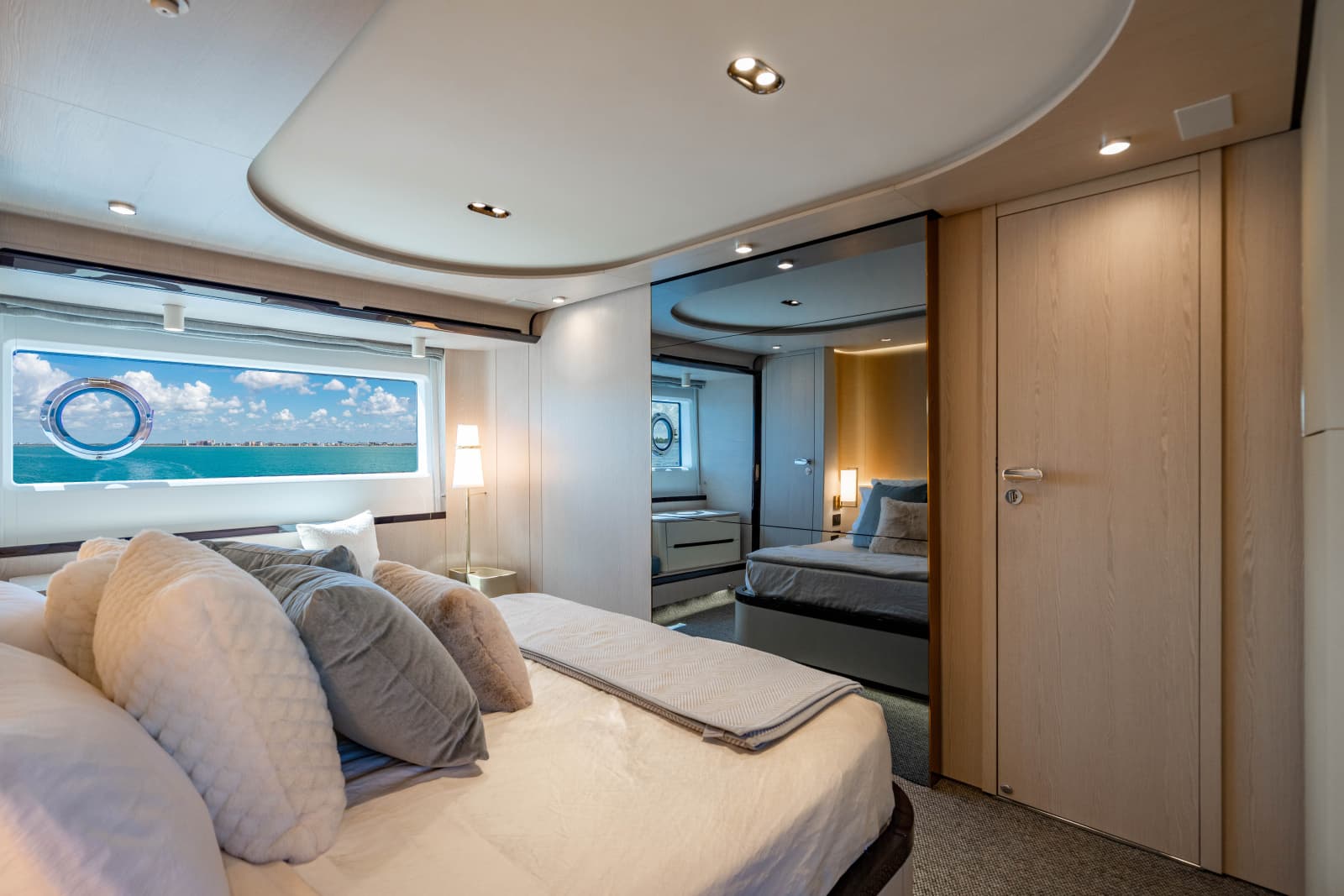 2025 Azimut FLY 78 - Photo 13