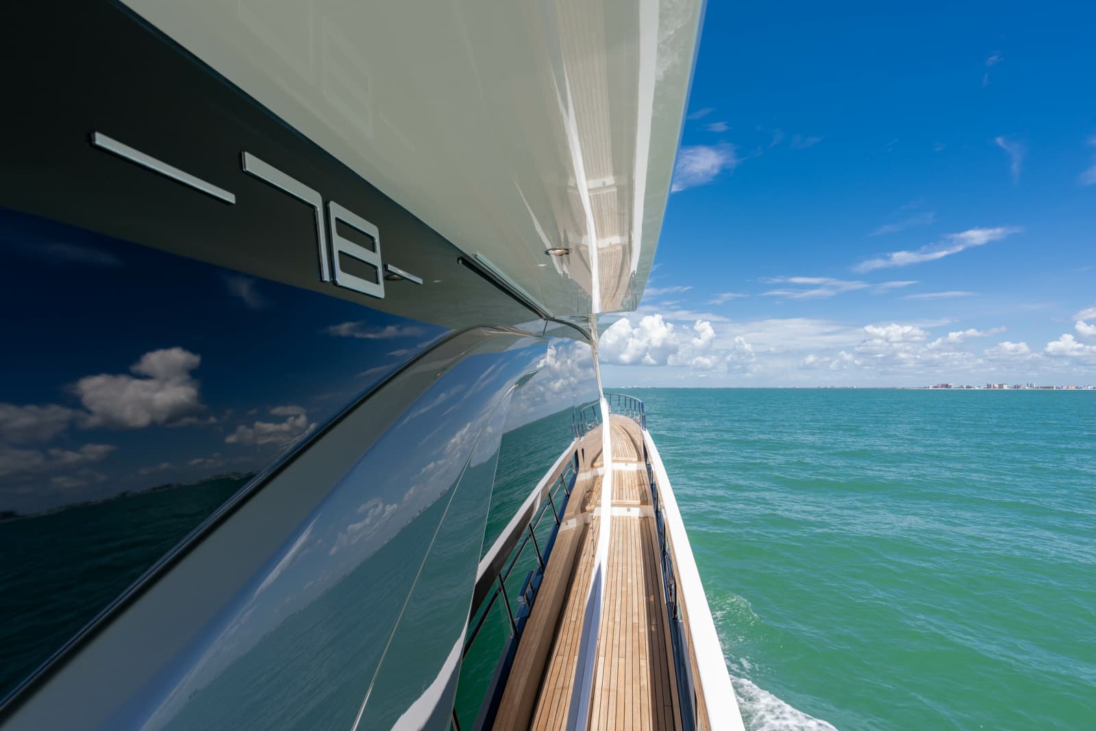 2025 Azimut FLY 78 - Photo 27