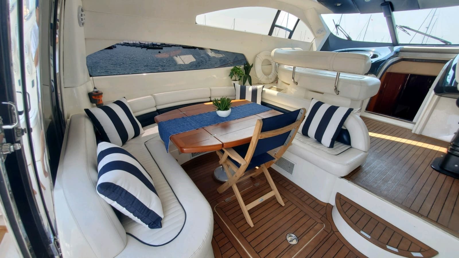 1999 Sunseeker Predator - Photo 3