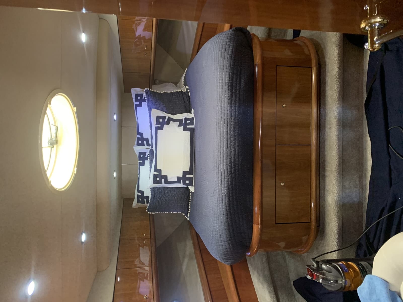 1999 Sunseeker Predator - Photo 6