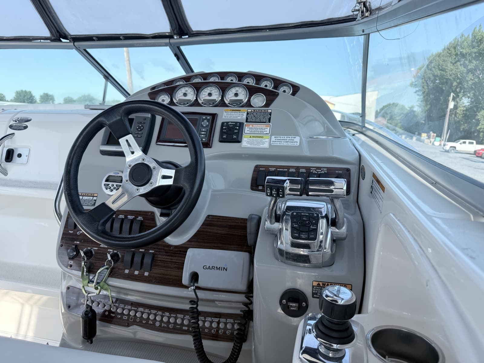 2011 Bayliner 315 SB - Photo 15