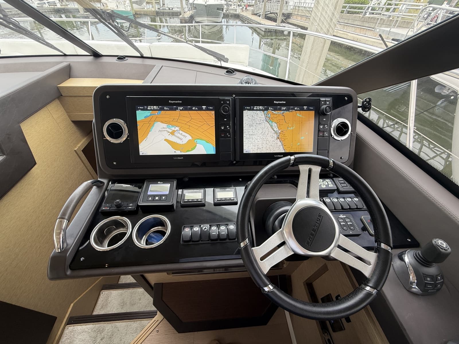 2018 Prestige 460 - Photo 34