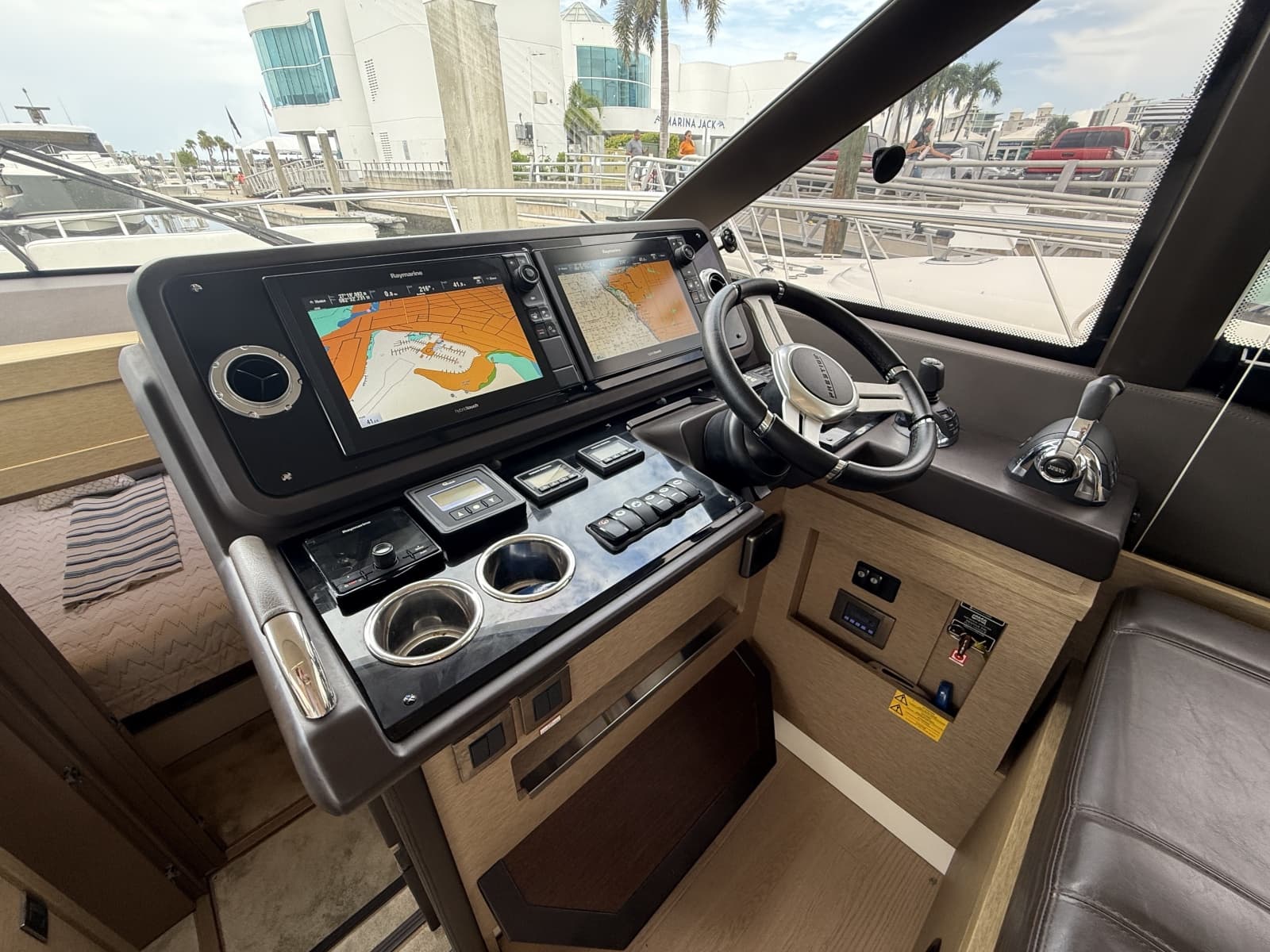 2018 Prestige 460 - Photo 33