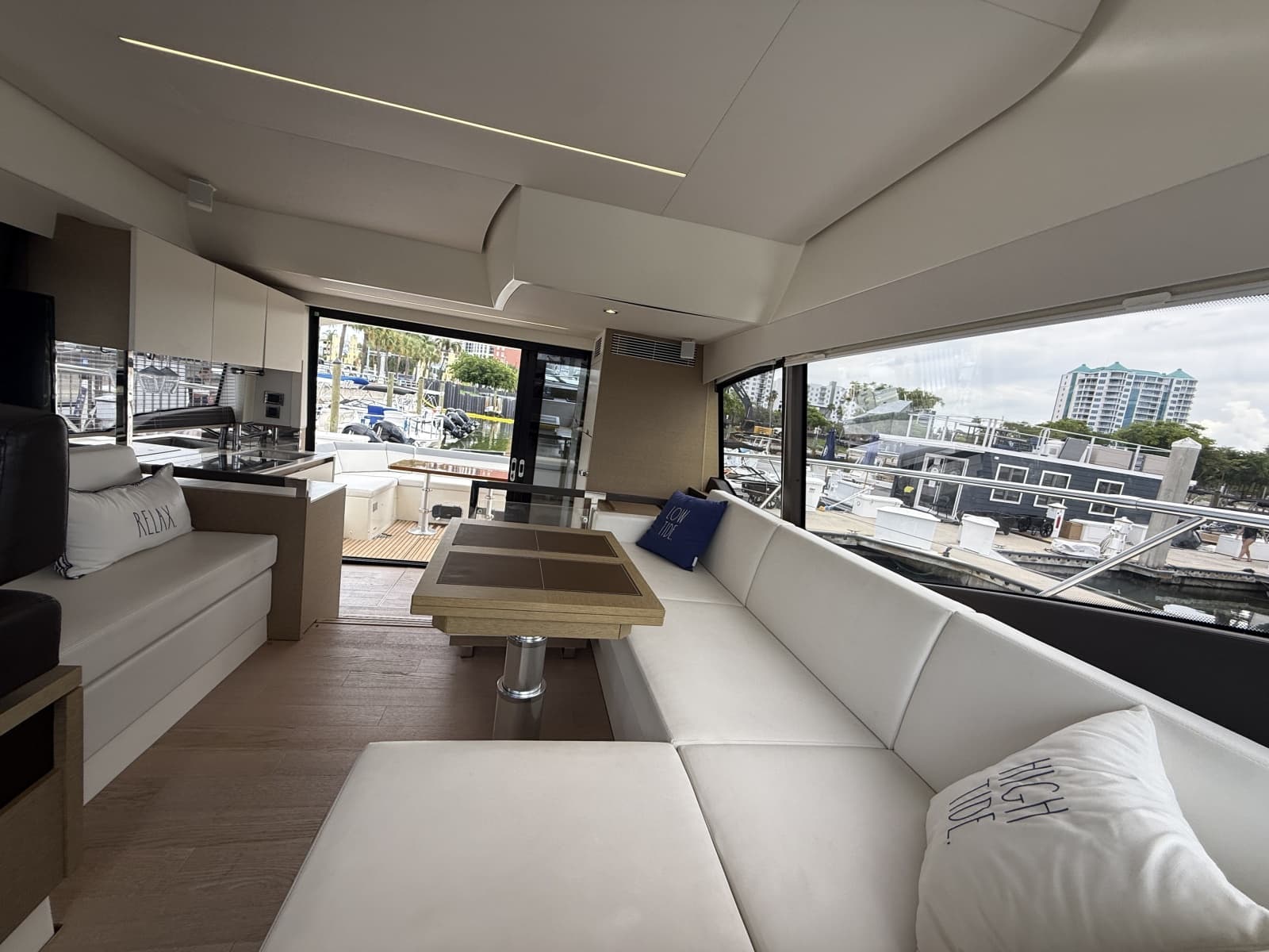 2018 Prestige 460 - Photo 29