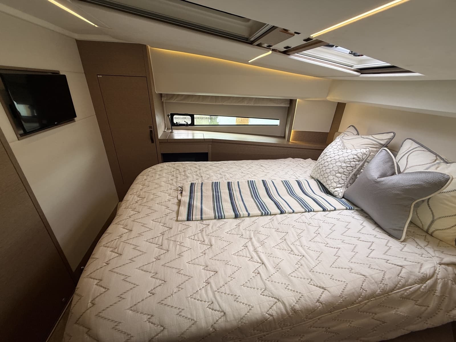 2018 Prestige 460 - Photo 38