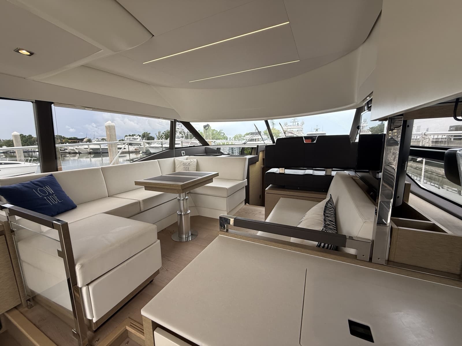 2018 Prestige 460 - Photo 26