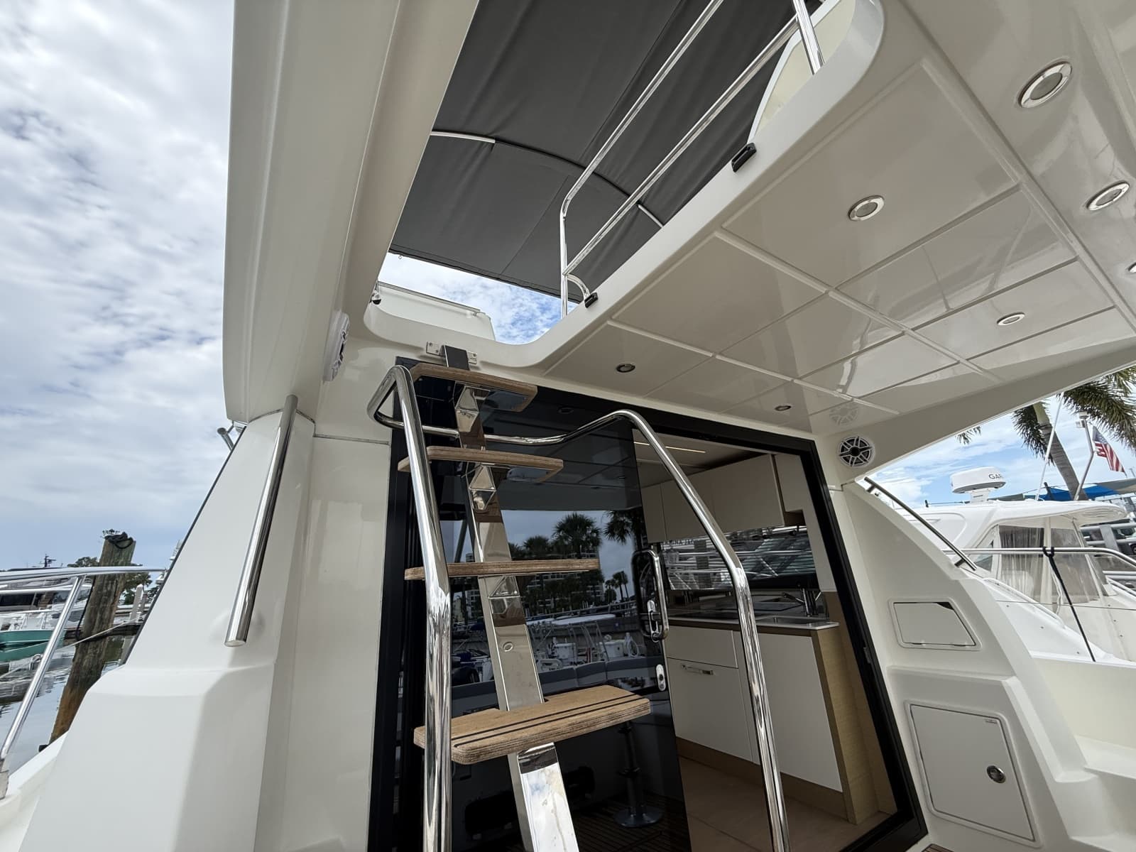 2018 Prestige 460 - Photo 48