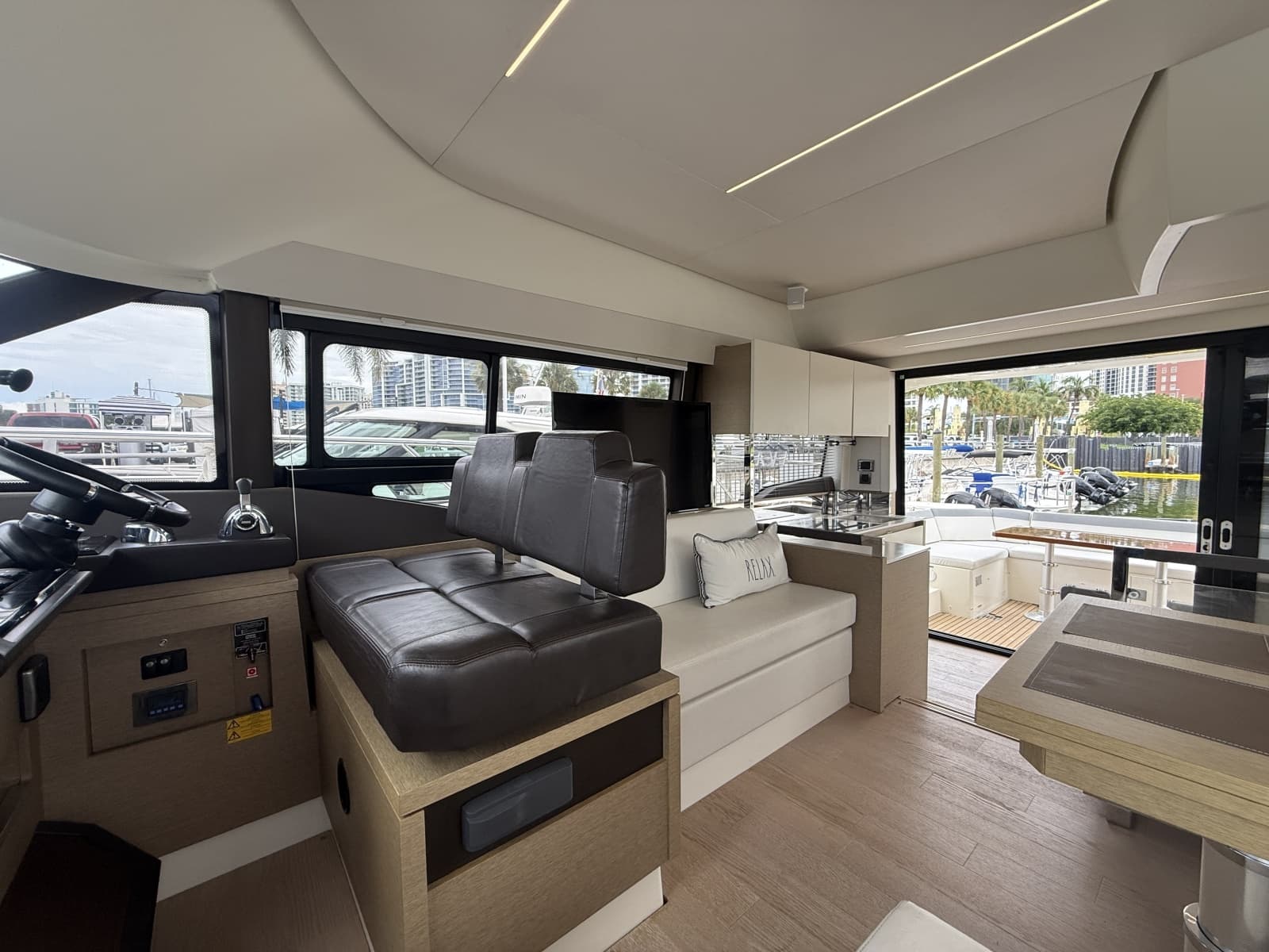 2018 Prestige 460 - Photo 30