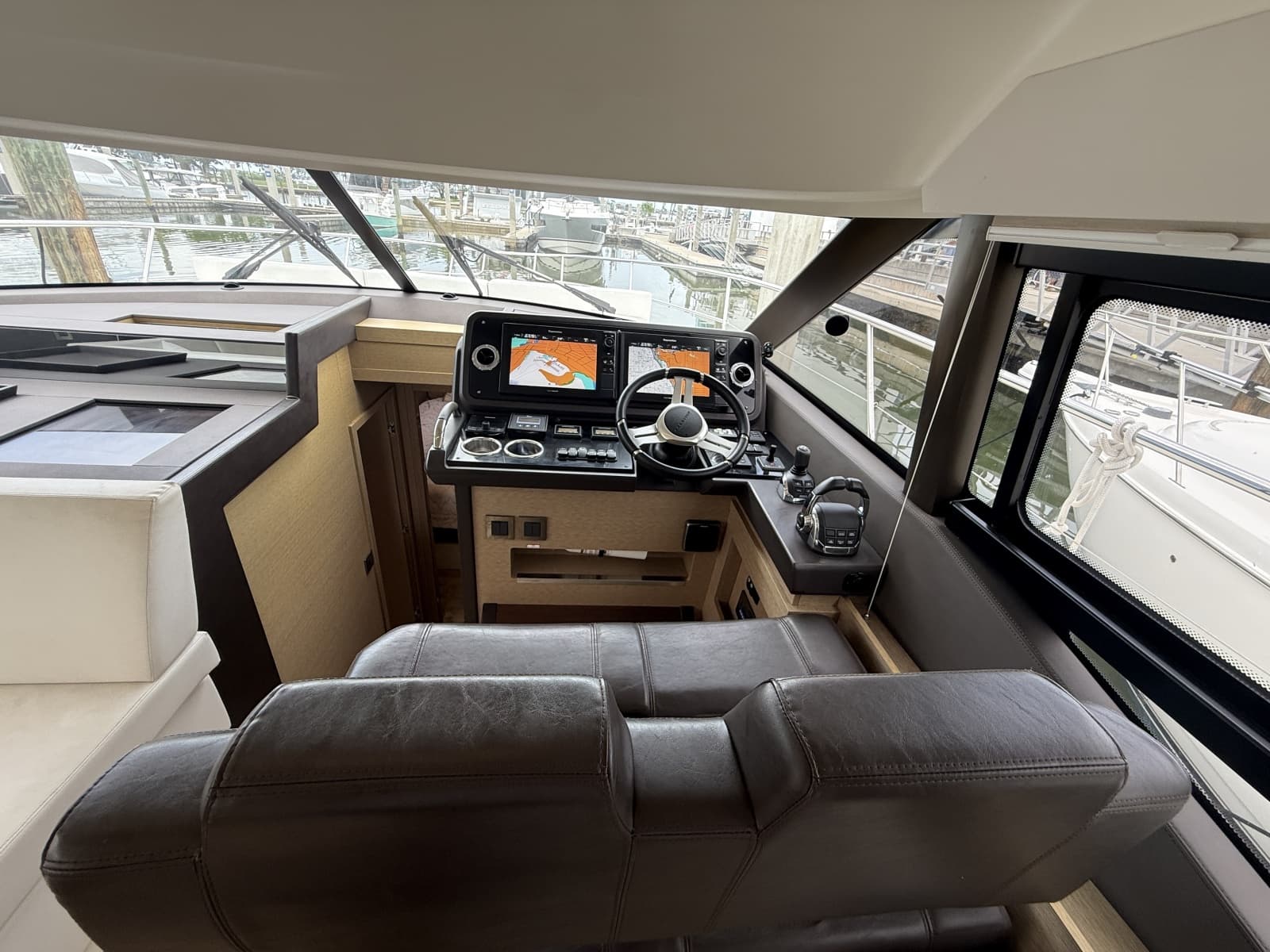 2018 Prestige 460 - Photo 32