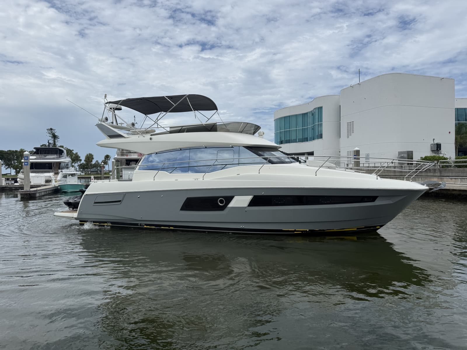 2018 Prestige 460 - Photo 12