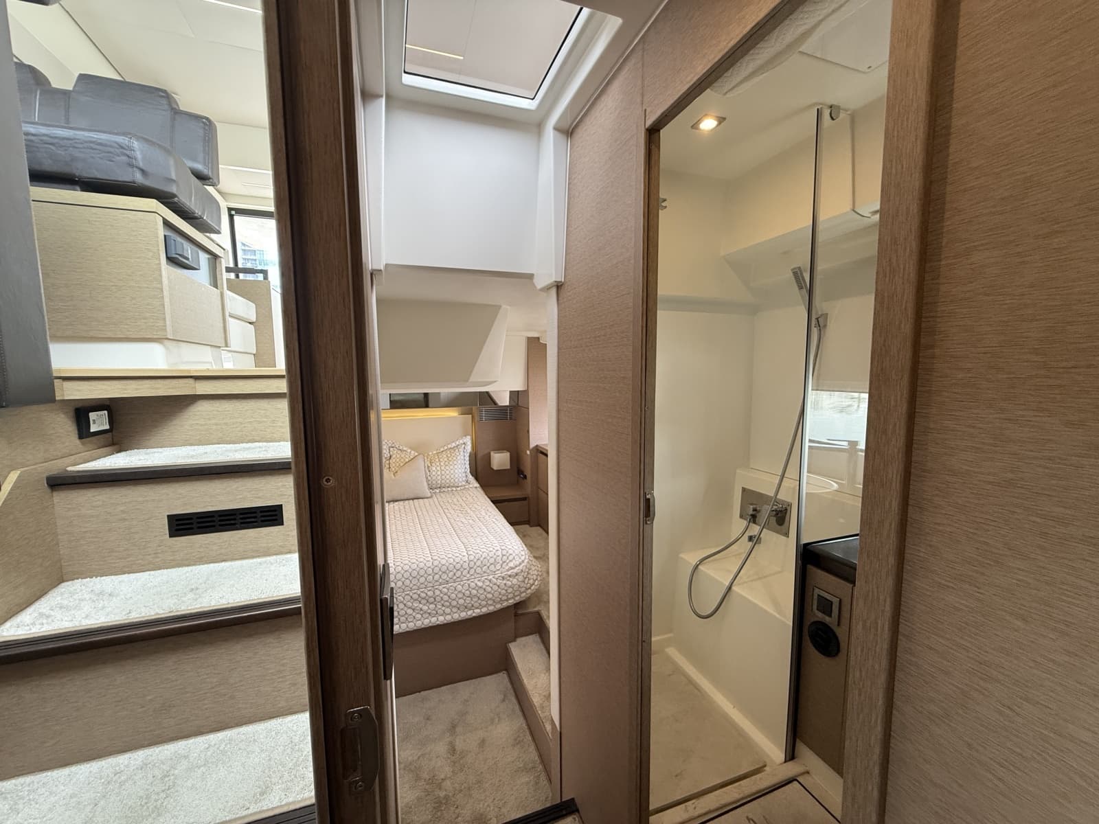 2018 Prestige 460 - Photo 40