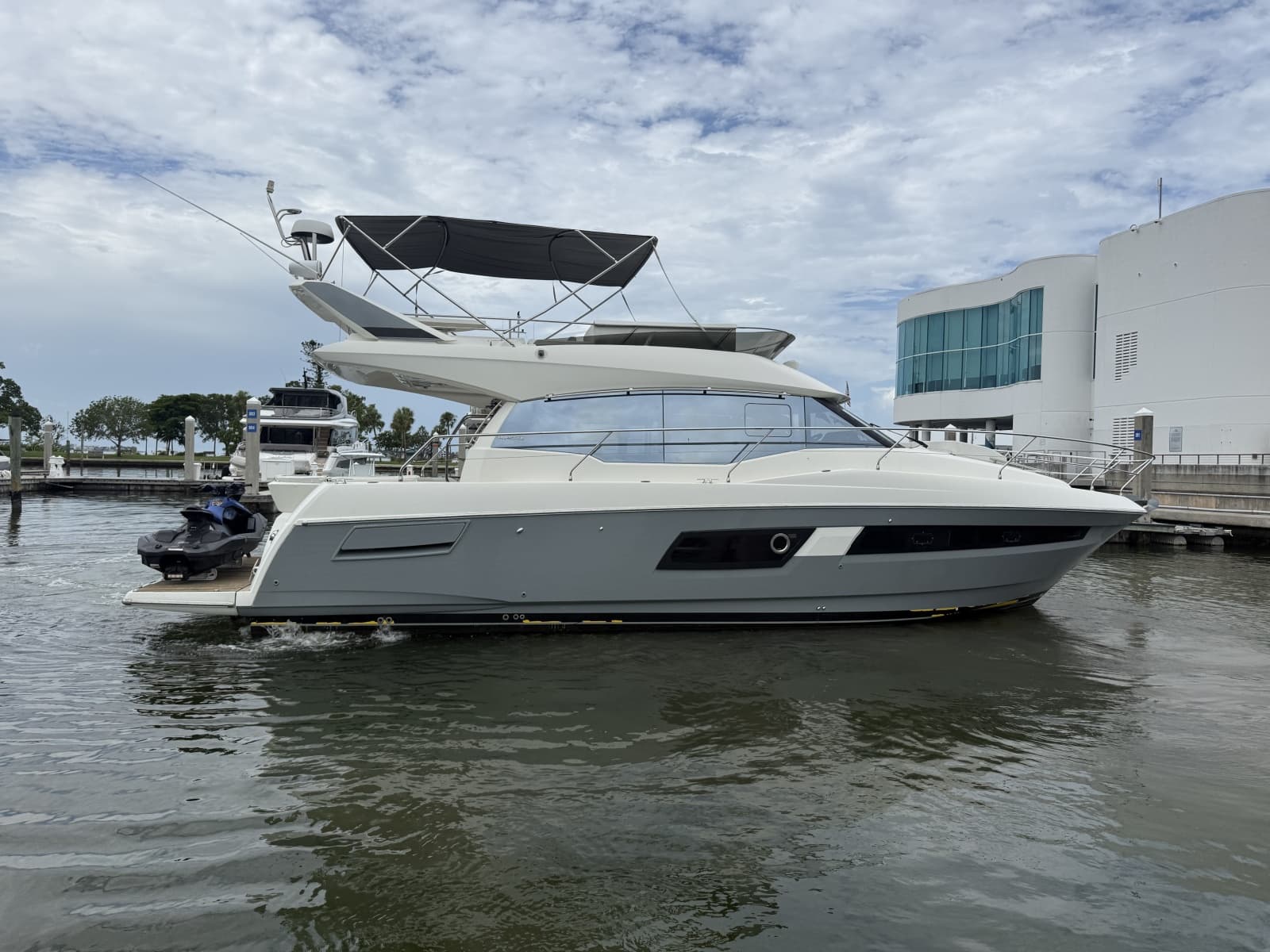 2018 Prestige 460 - Photo 15