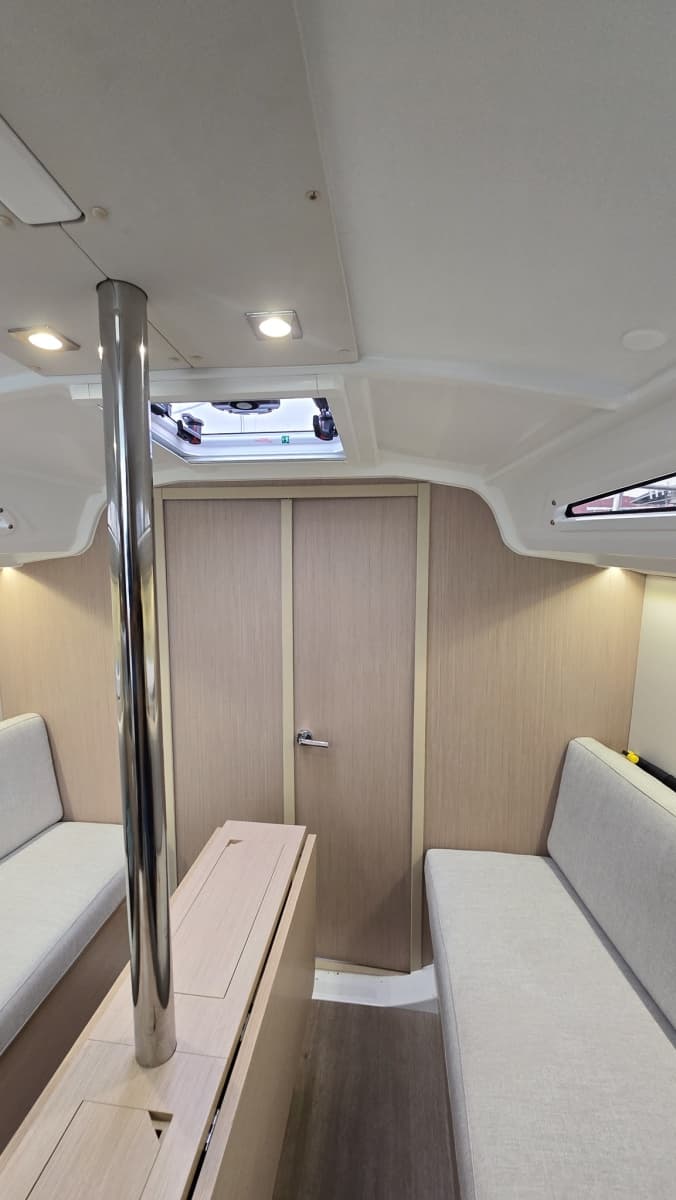 2023 Beneteau Oceanis 30.1 - Photo 18