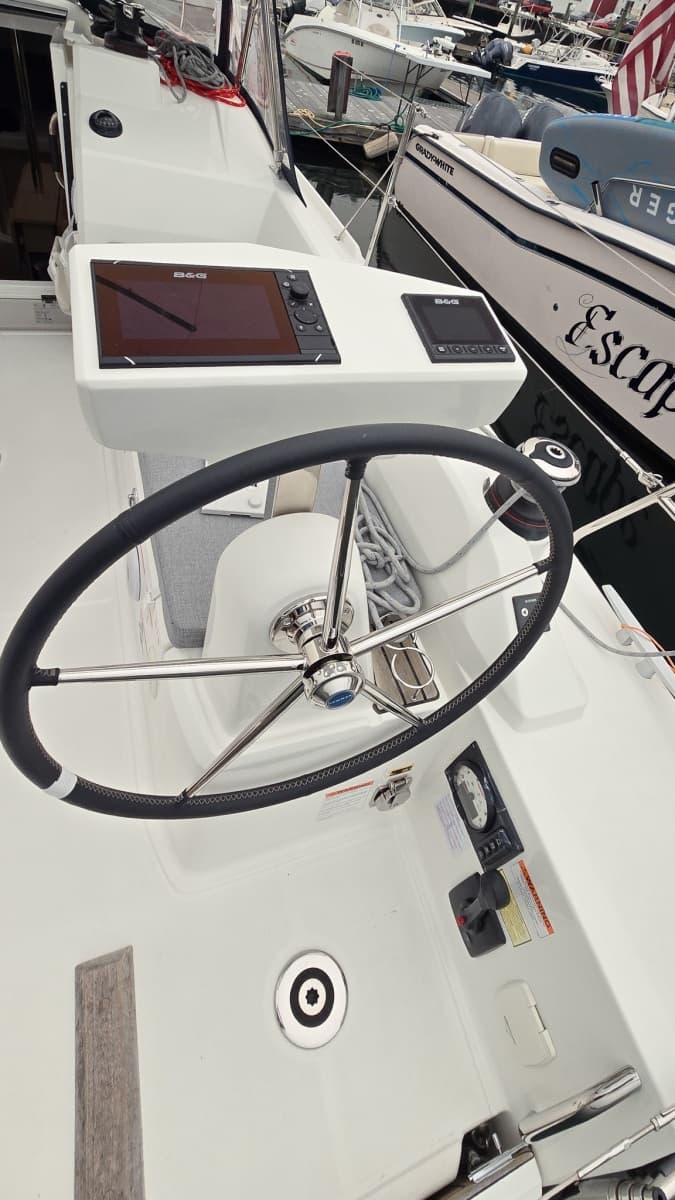 2023 Beneteau Oceanis 30.1 - Photo 7
