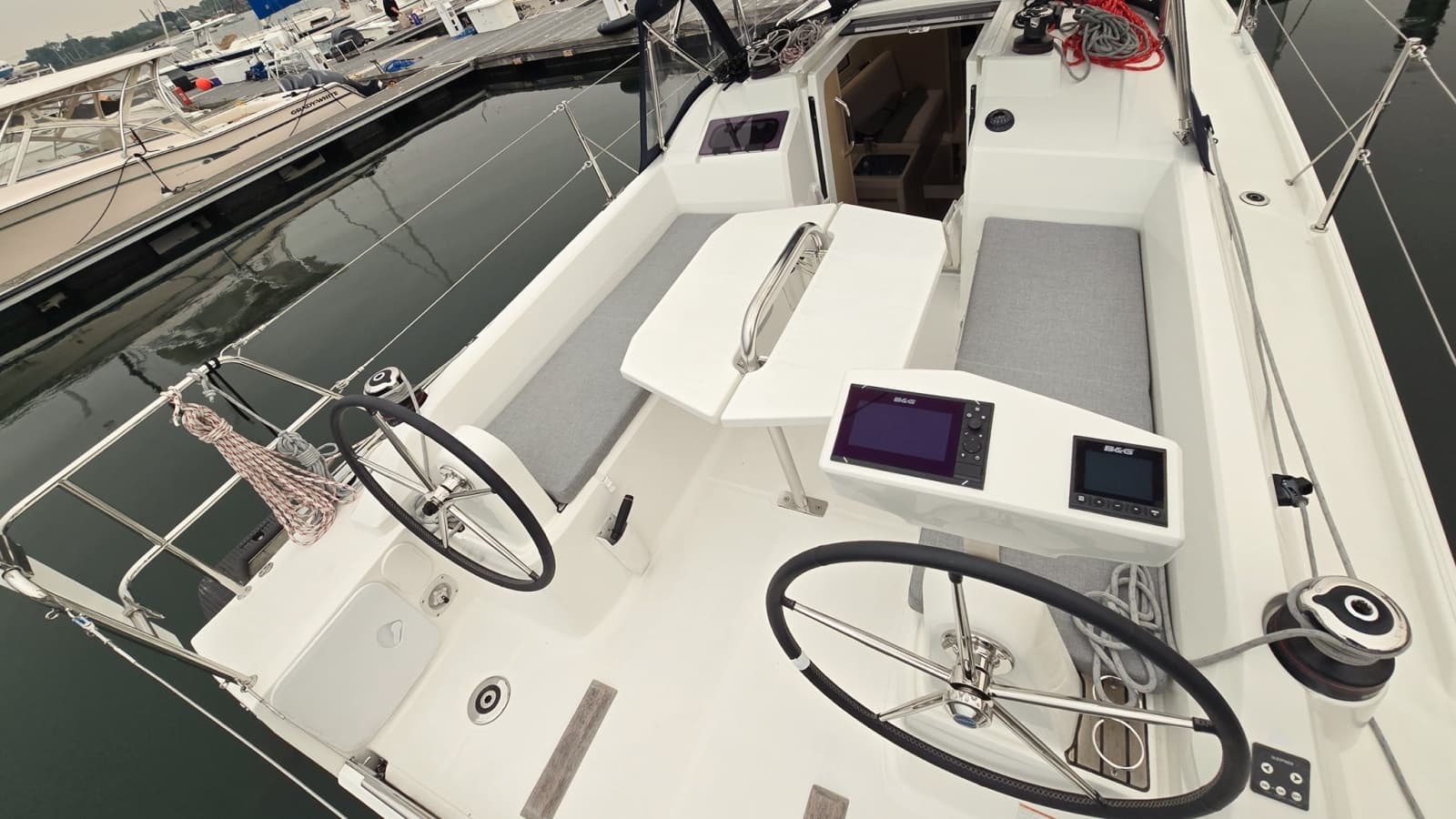2023 Beneteau Oceanis 30.1 - Photo 8