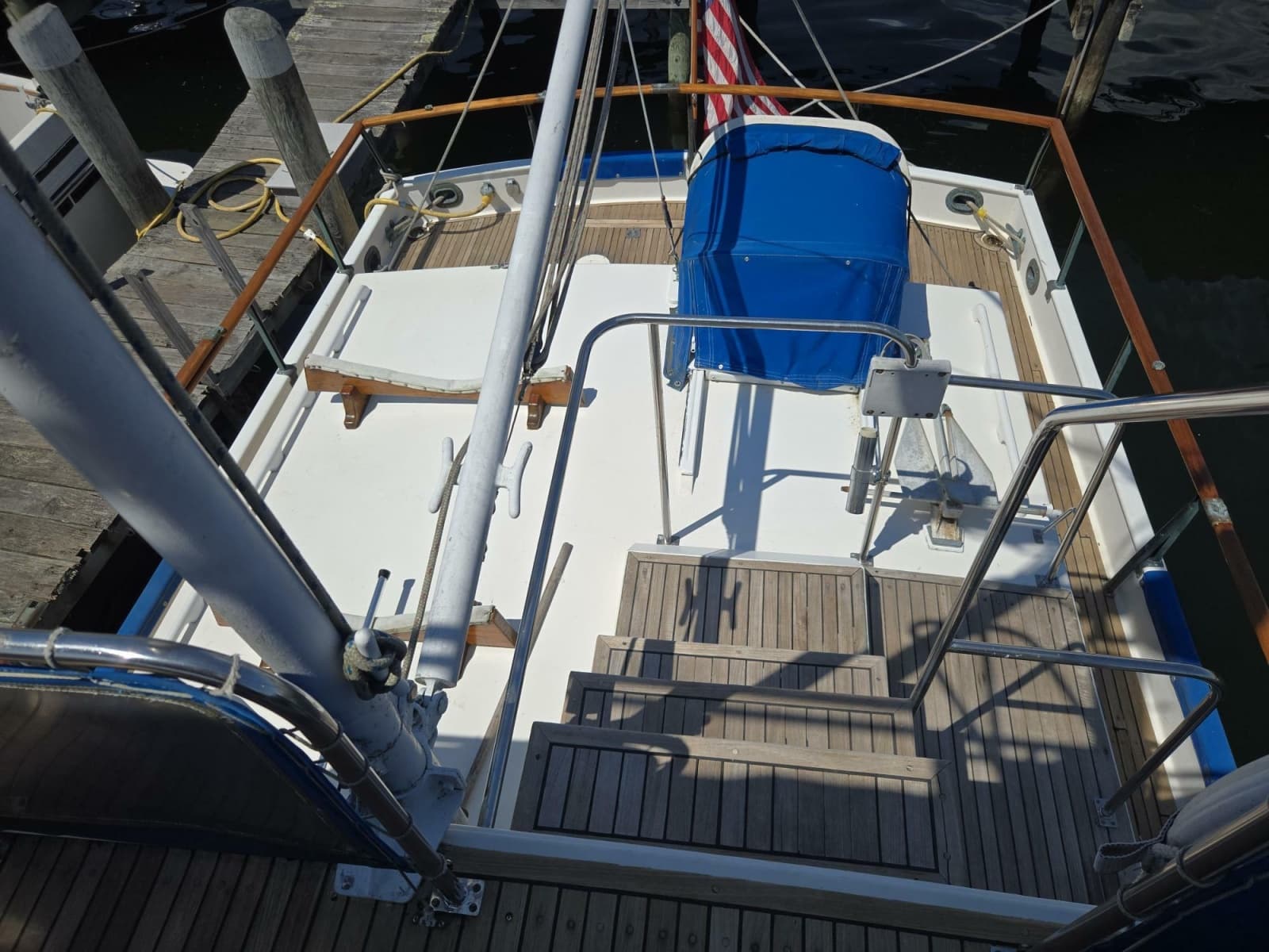 1983 Grand Banks Classic - Photo 16