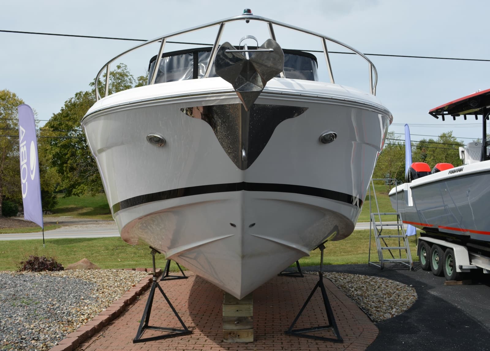 2014 Regal 3550 - Photo 5