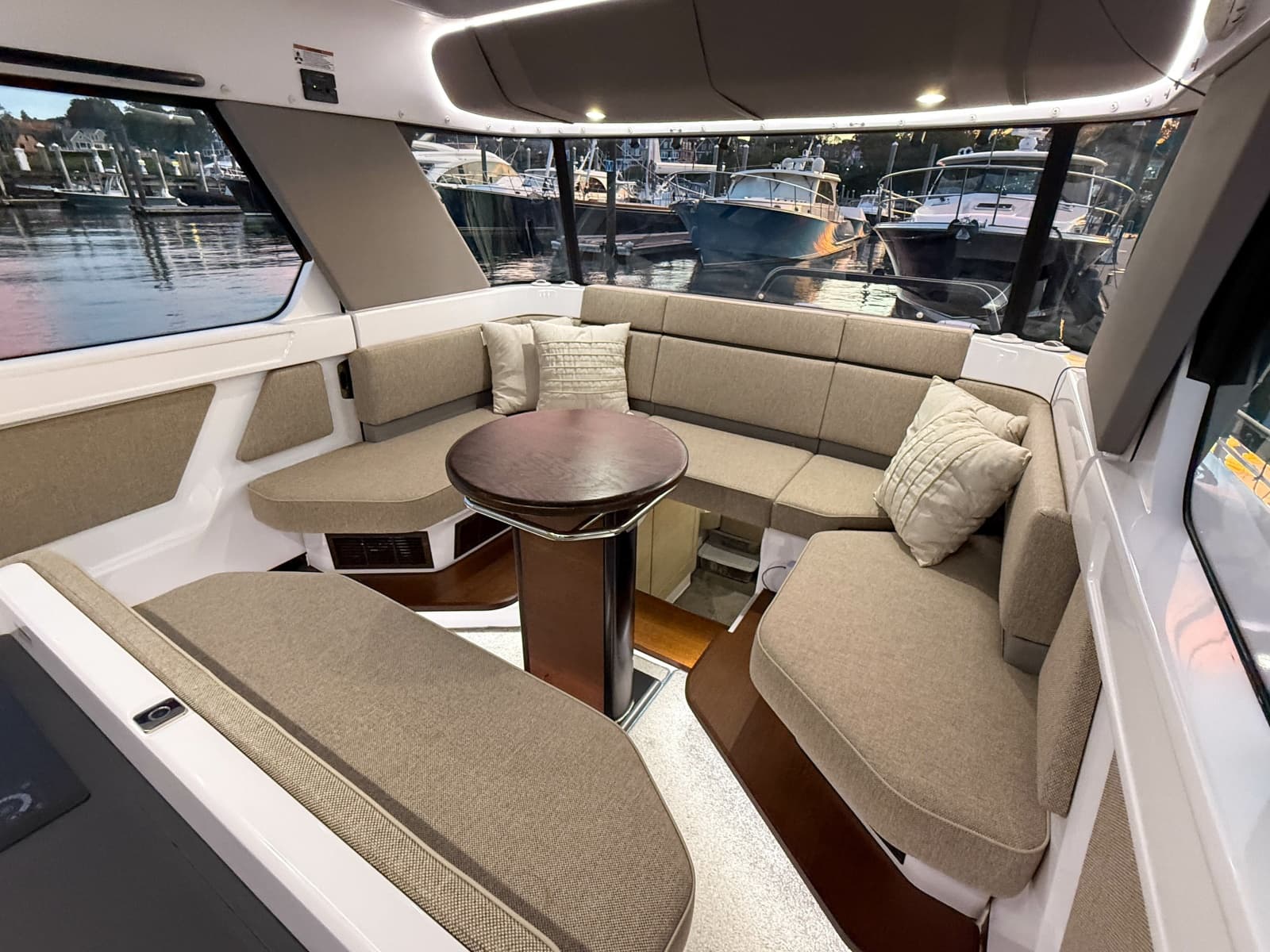 2024 Axopar 45 XC Cross Cabin Aft Cabin - Photo 22