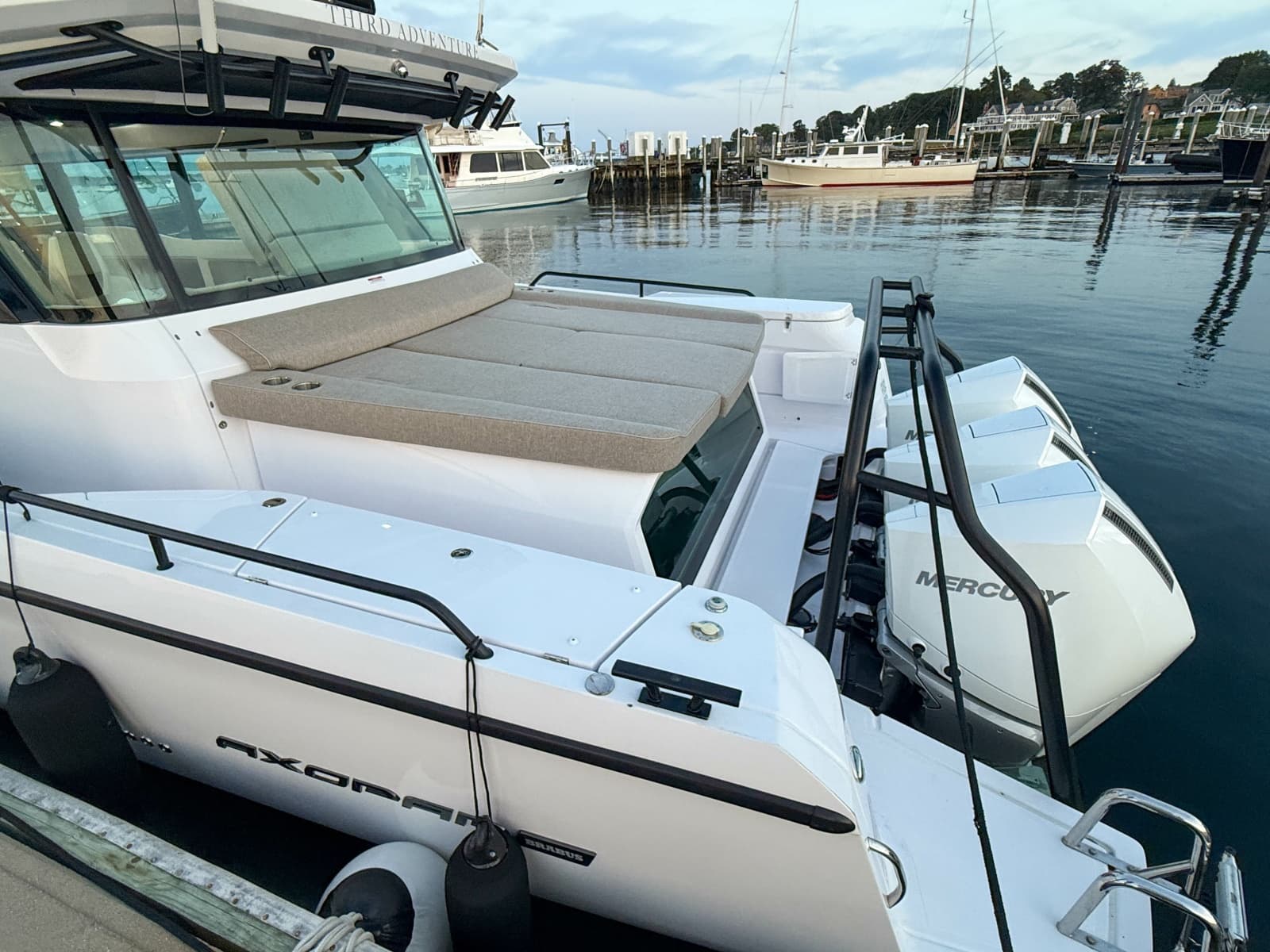 2024 Axopar 45 XC Cross Cabin Aft Cabin - Photo 6