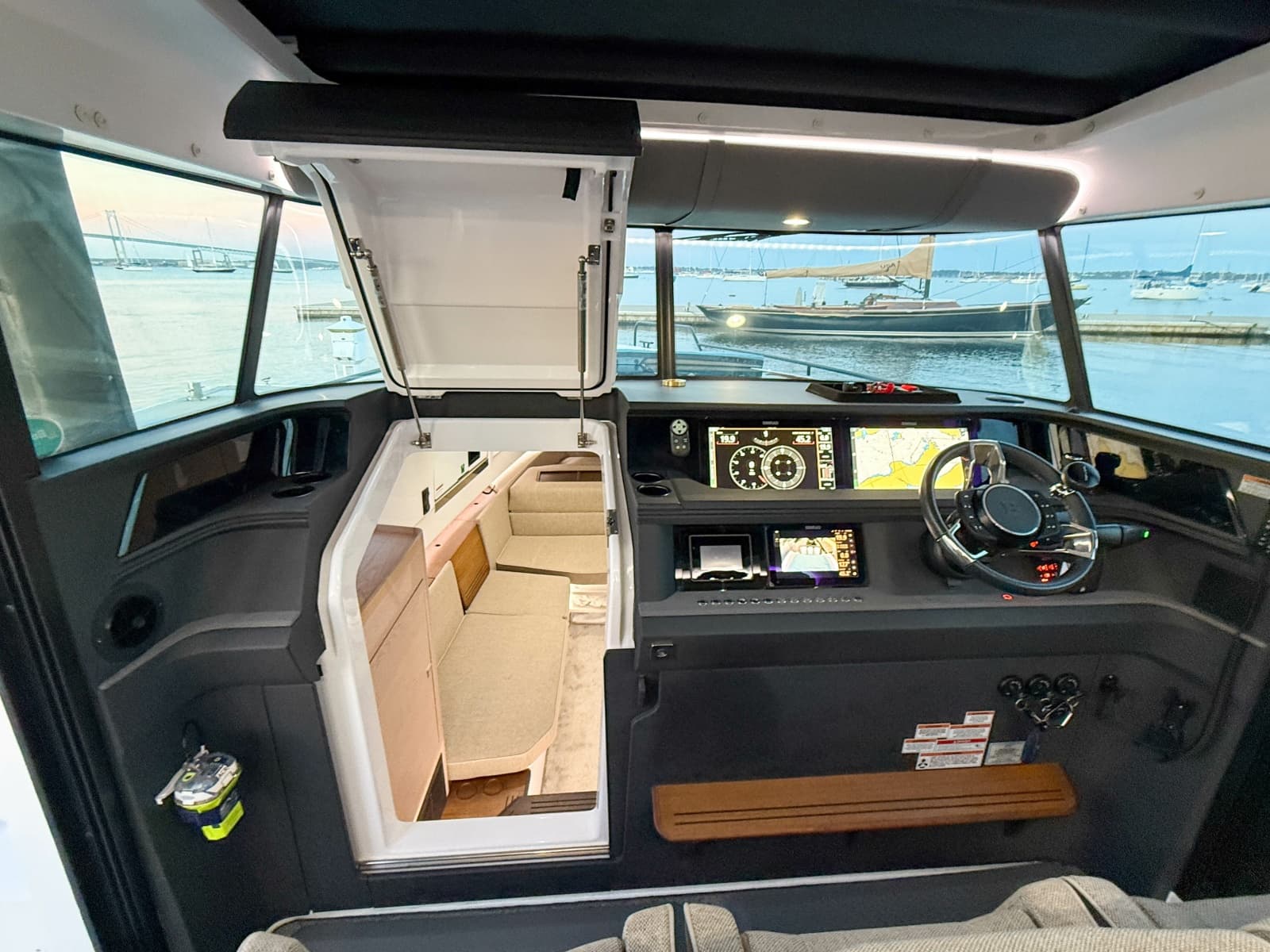 2024 Axopar 45 XC Cross Cabin Aft Cabin - Photo 13
