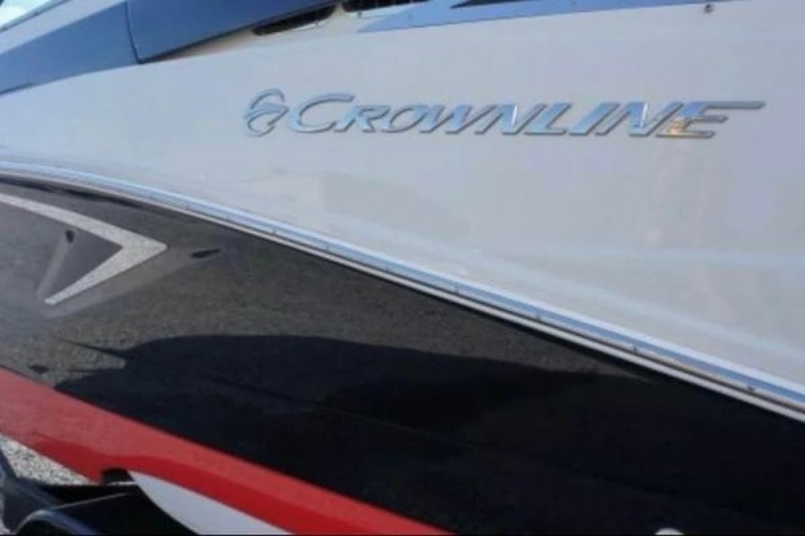 2018 Crownline E30 - Photo 5