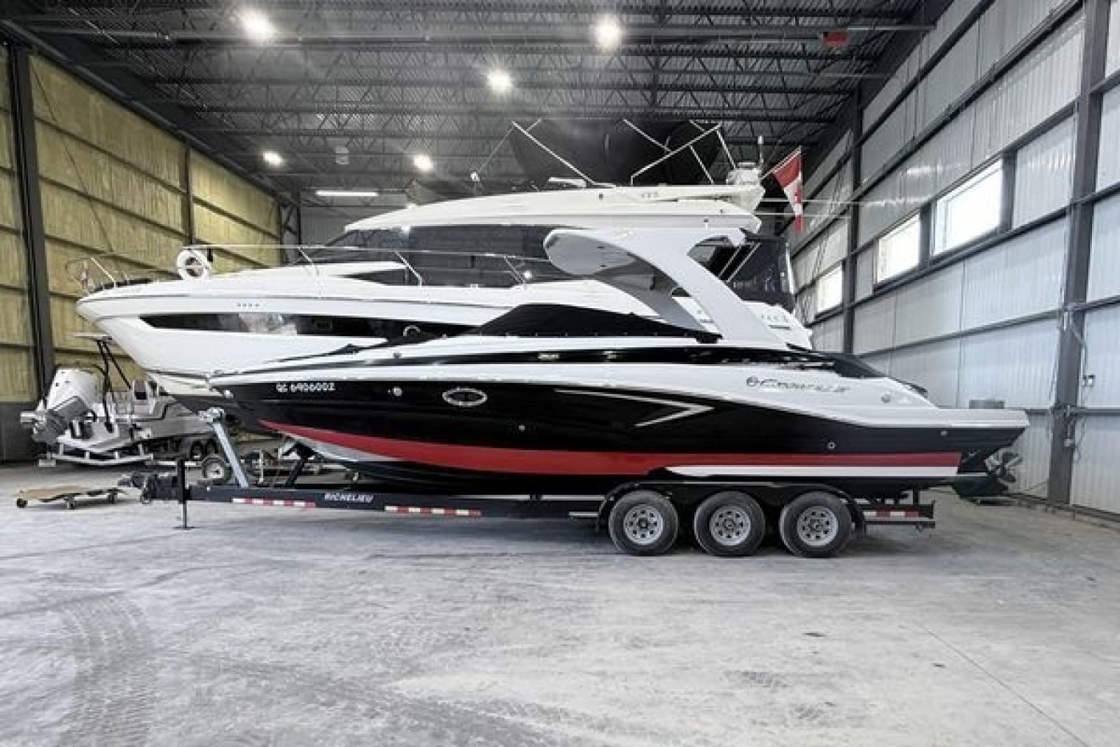 2018 Crownline E30 - Photo 2