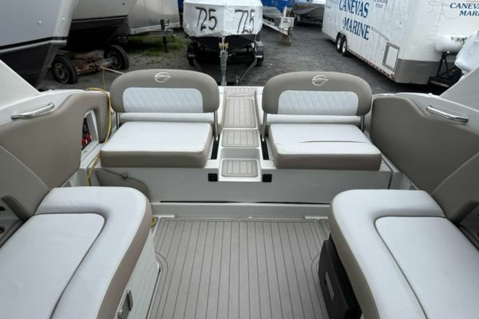 2018 Crownline E30 - Photo 9