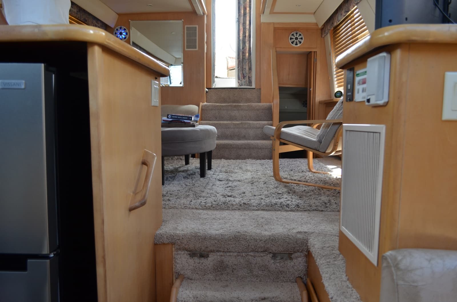 1996 Carver 440 Motor Yacht - Photo 43
