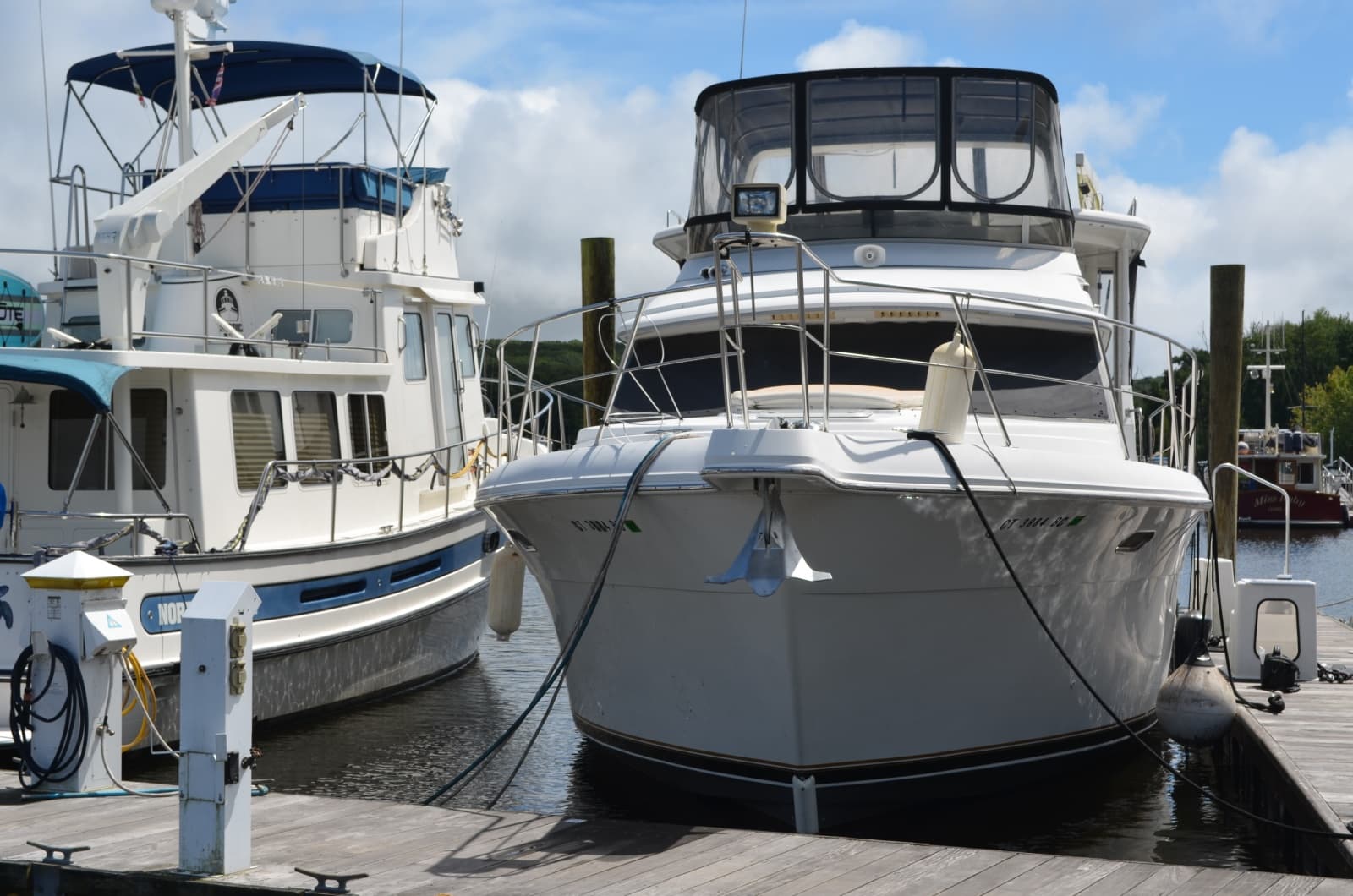 1996 Carver 440 Motor Yacht - Photo 5