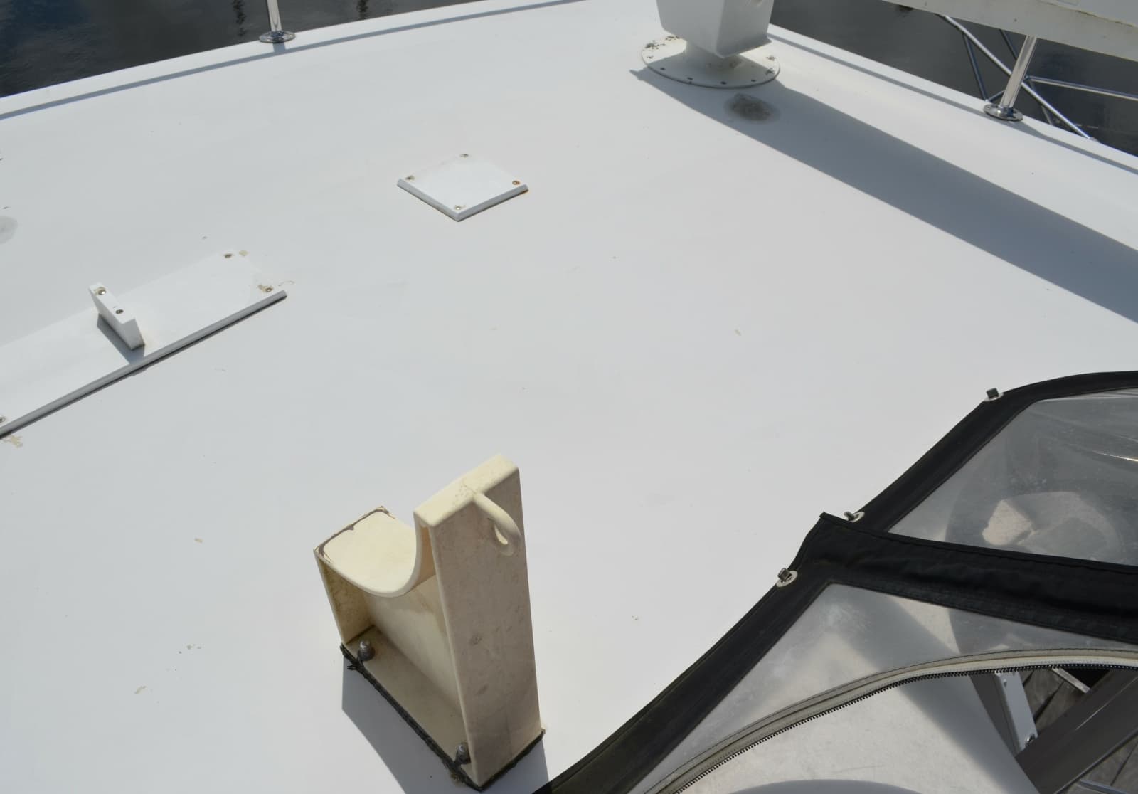 1996 Carver 440 Motor Yacht - Photo 31