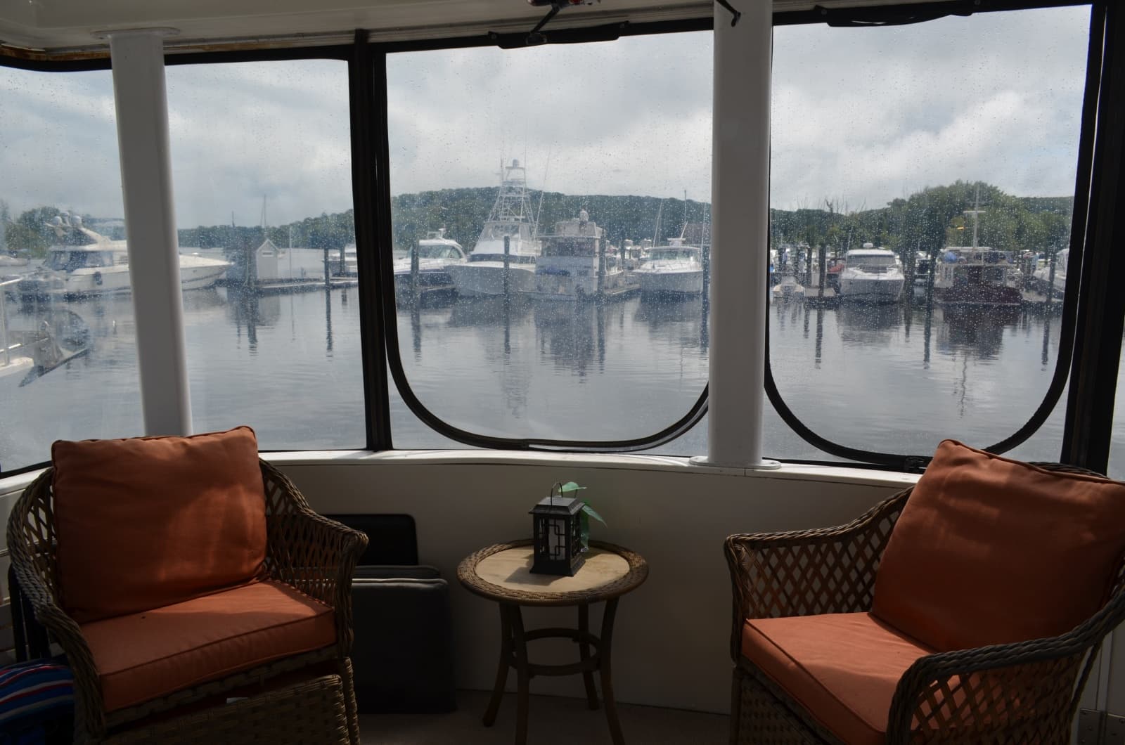 1996 Carver 440 Motor Yacht - Photo 16