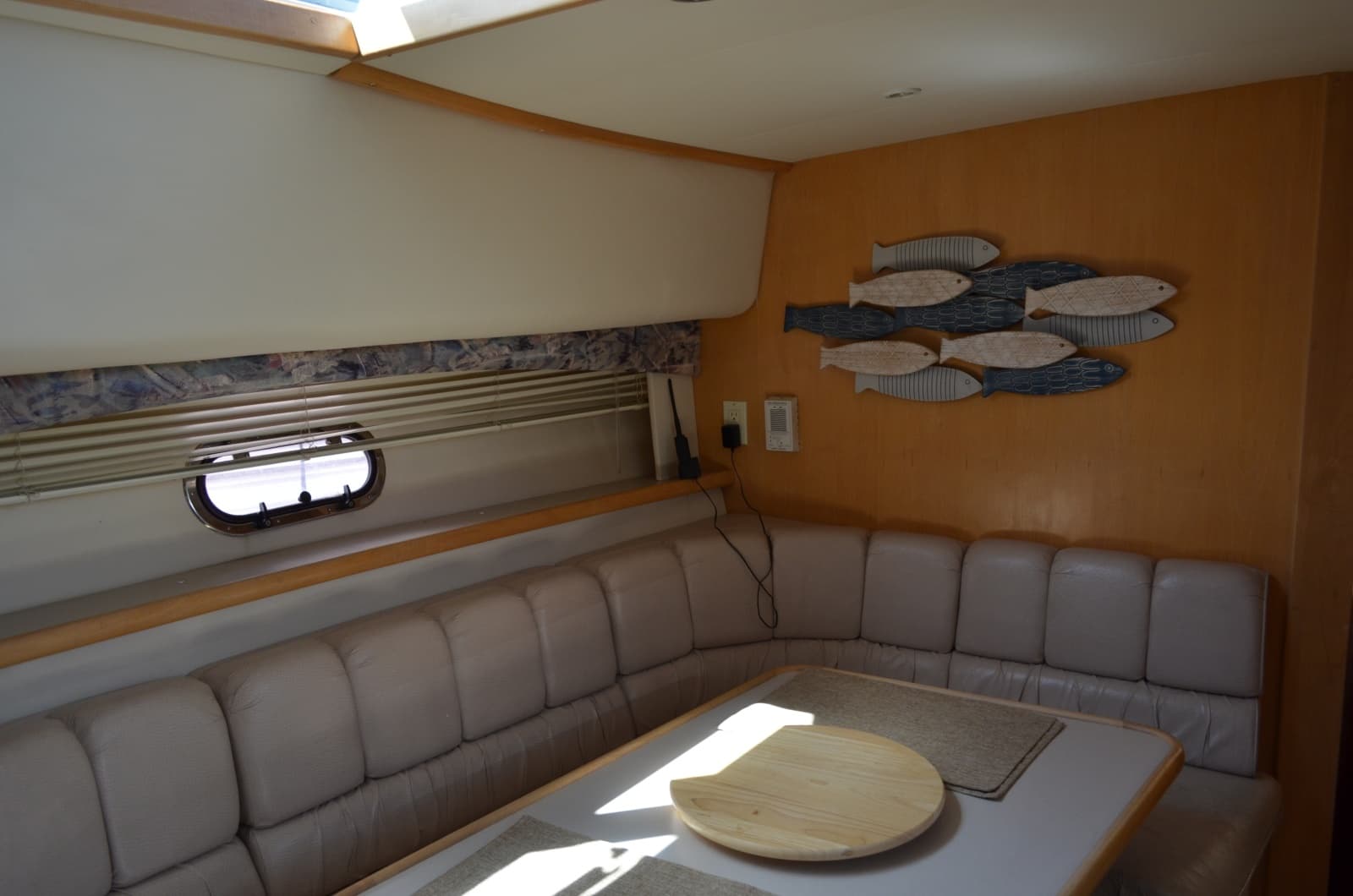 1996 Carver 440 Motor Yacht - Photo 45