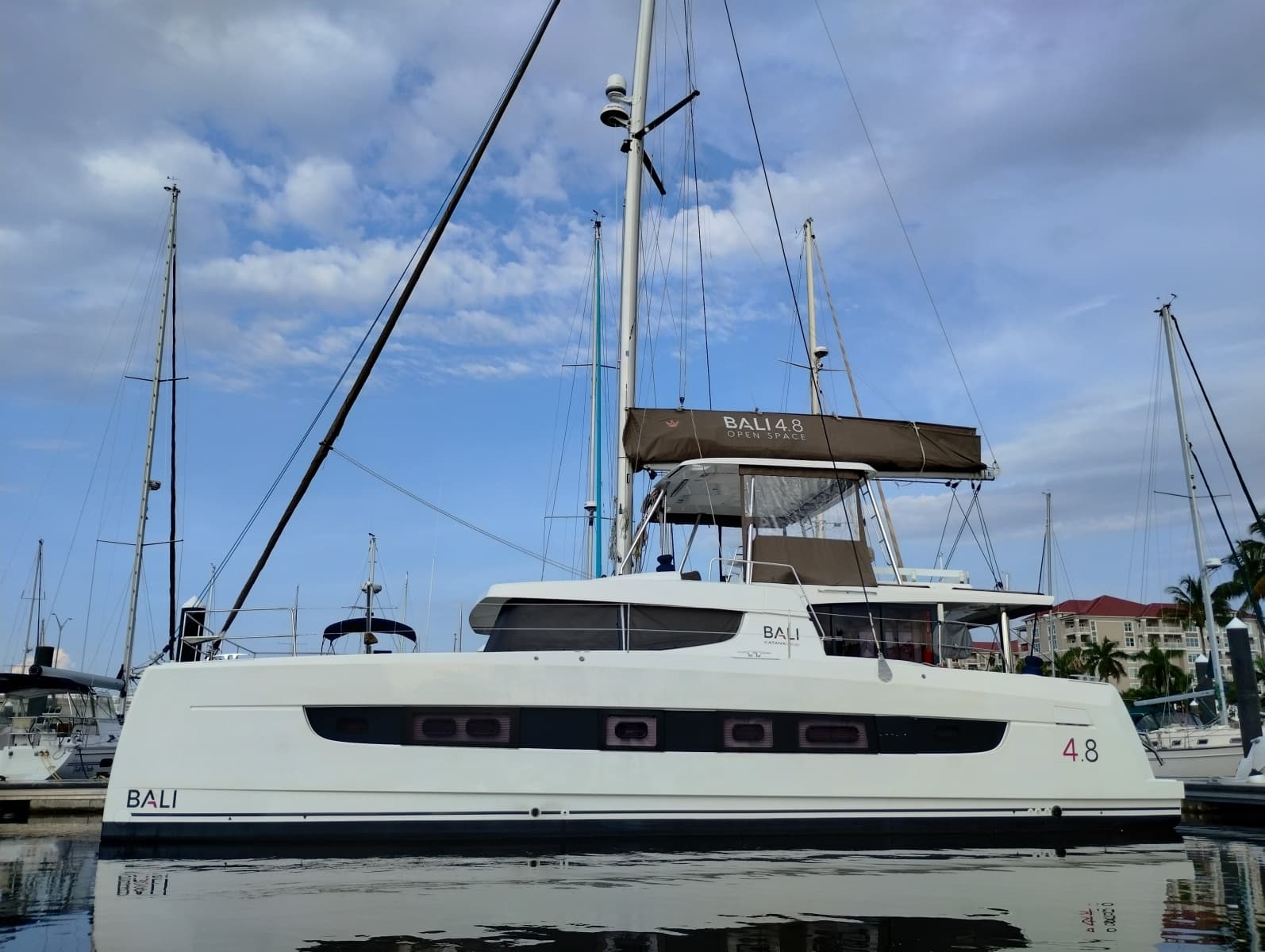 2023 Bali 4.8 - Photo 1