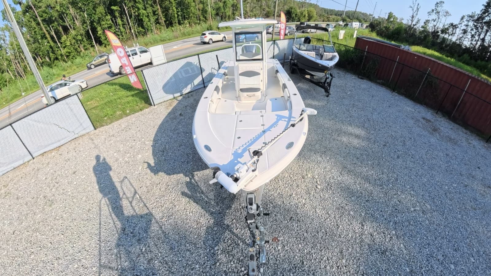 2021 Robalo 246 Cayman - Photo 2