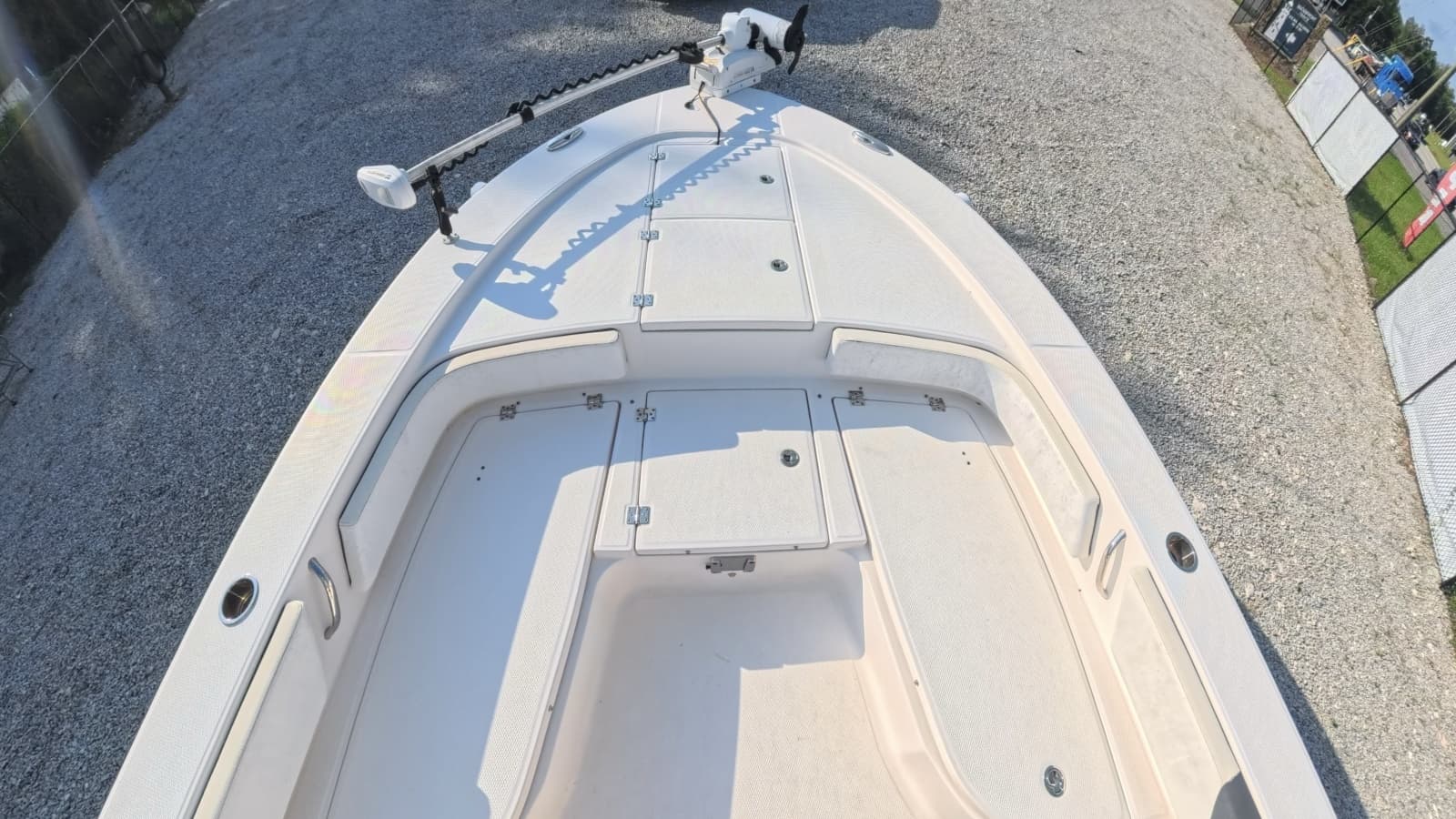 2021 Robalo 246 Cayman - Photo 13